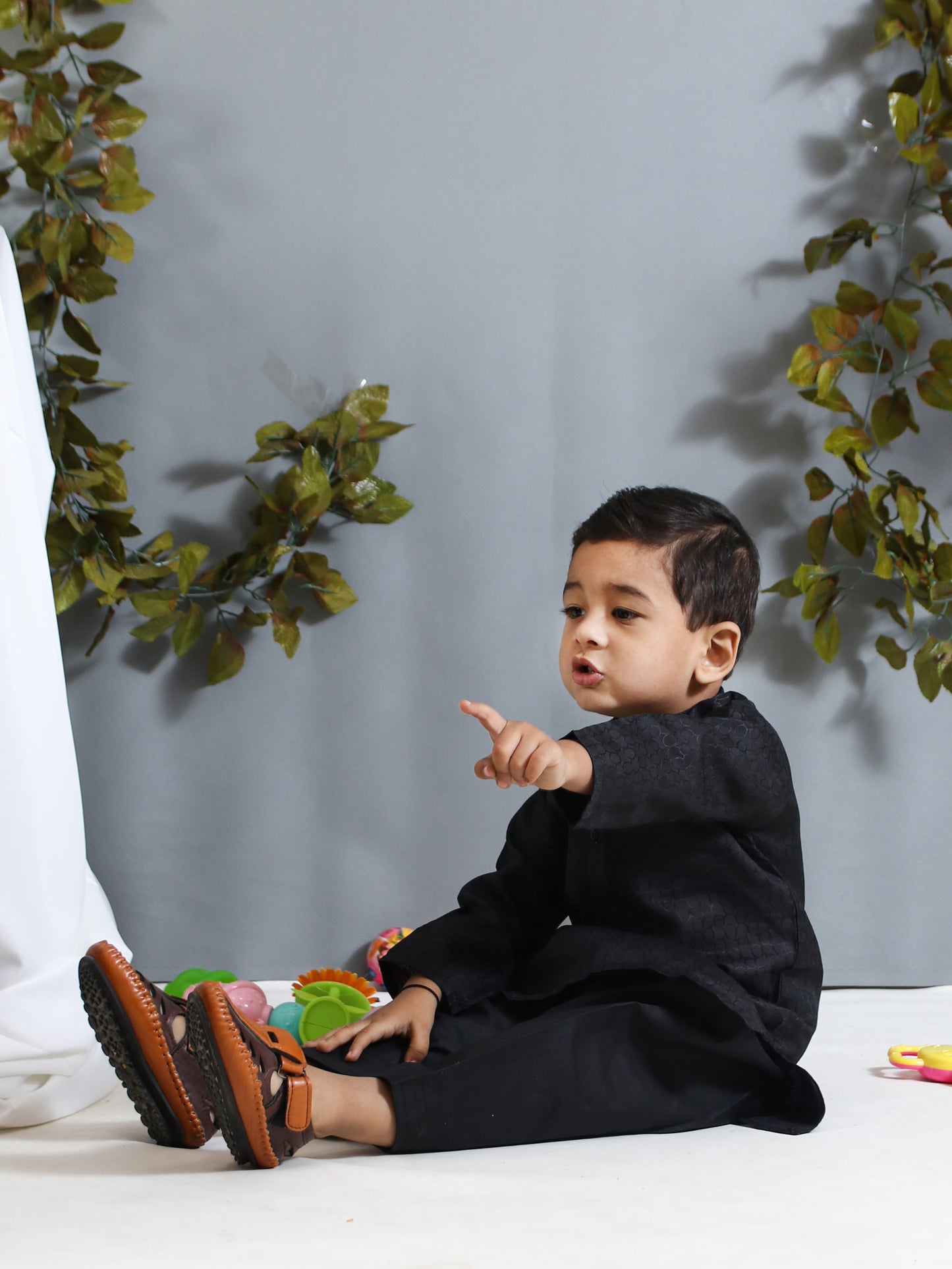 AM 2 Yrs - 17 Yrs Boys Kurta Pajama Suit Sherwani Collar Plain Black