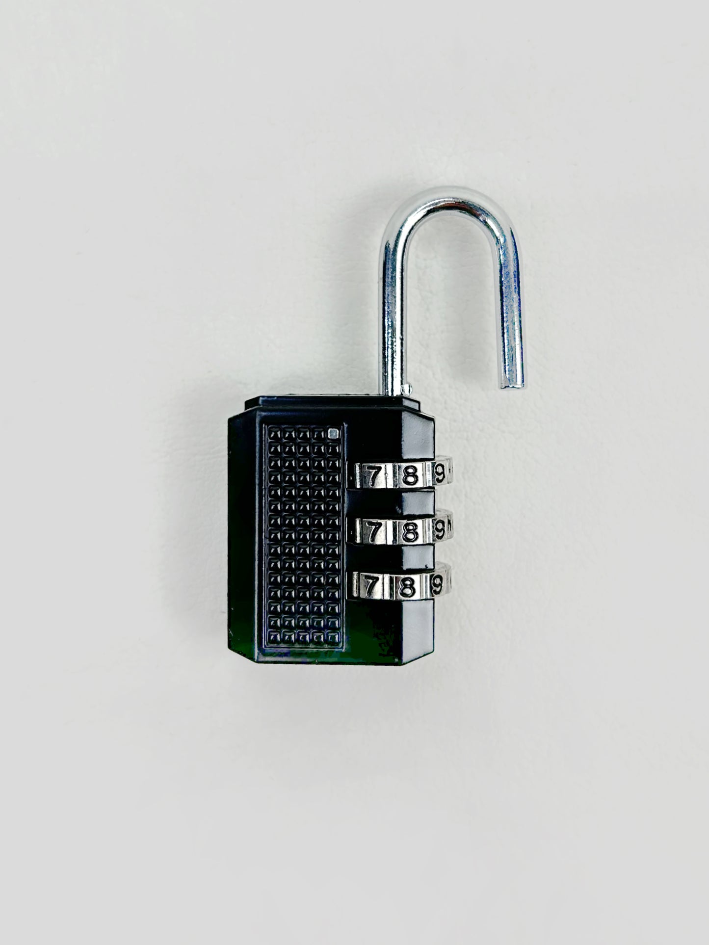 Black 4 Digit Combination Resettable Padlock - Medium