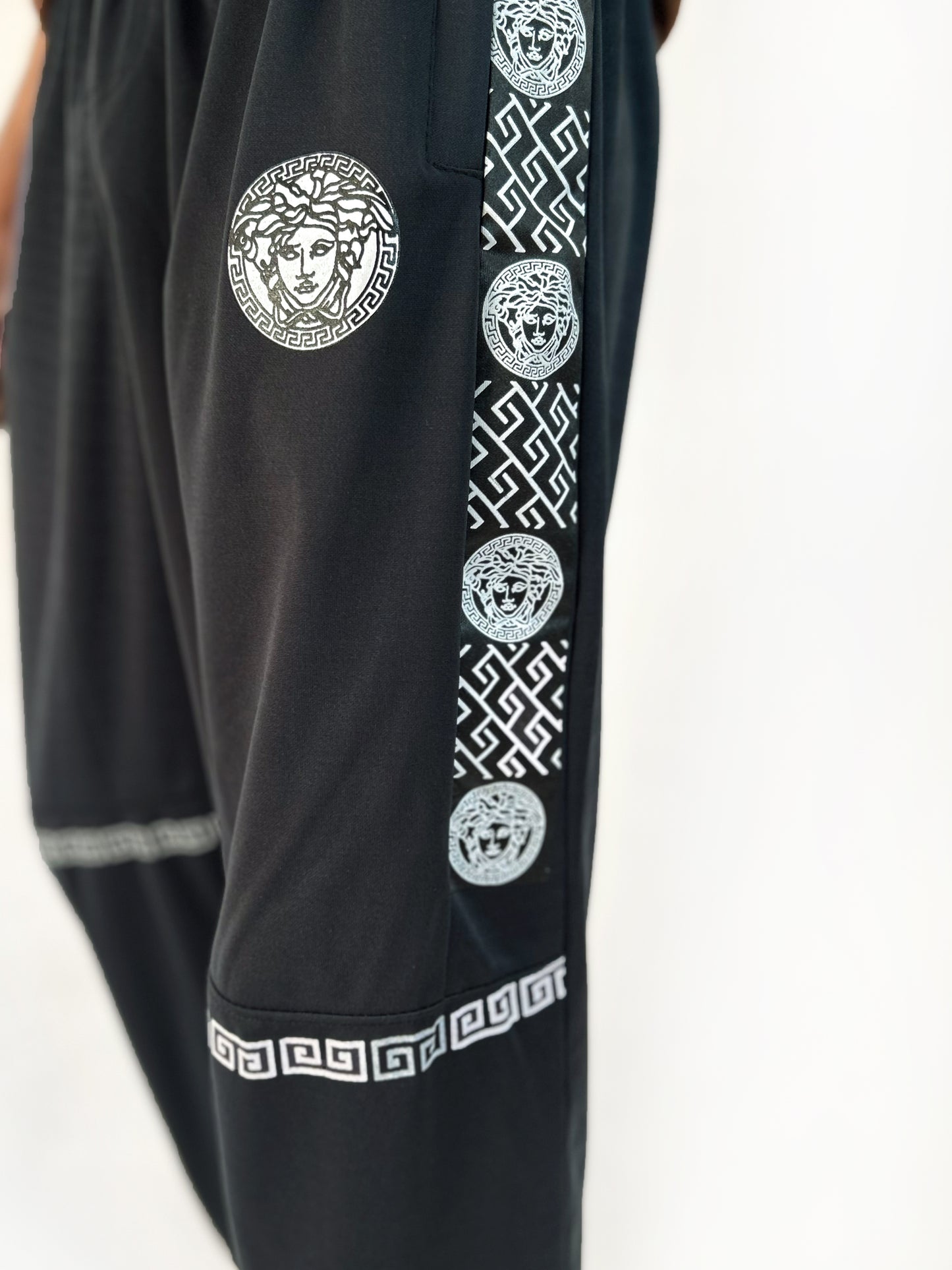 Black Trouser For Men SN MT104