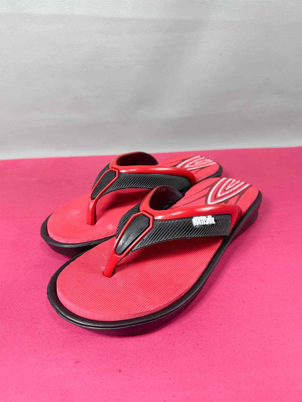 Red Comfortable Slipper for Men MC99