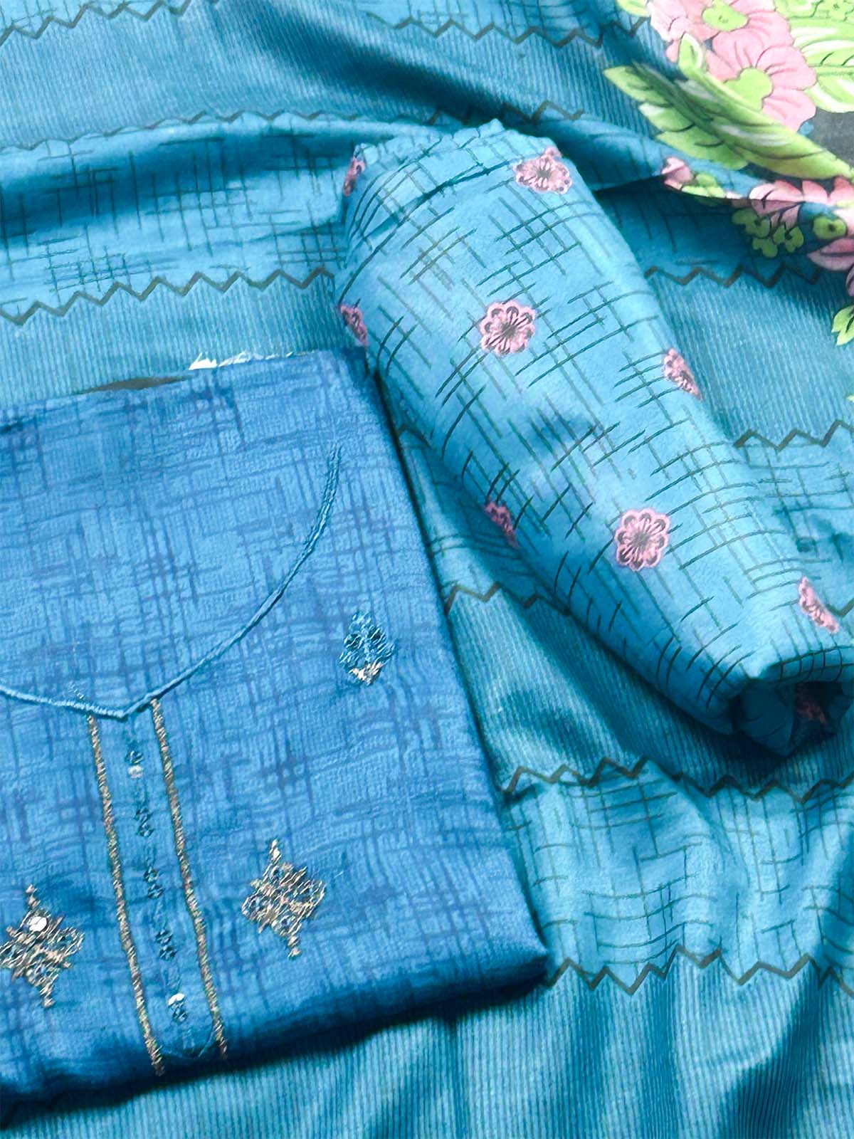 3Pcs Unstitched Digital Lawn Suit For Women WU252