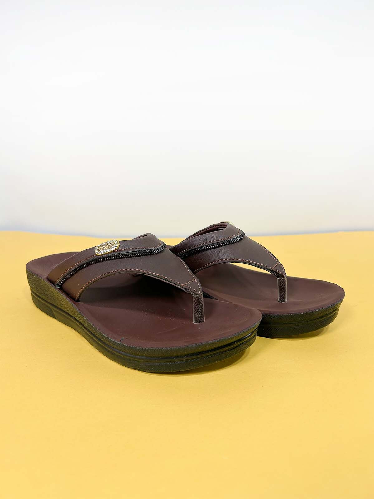 Brown Casual Slipper for Women WS42