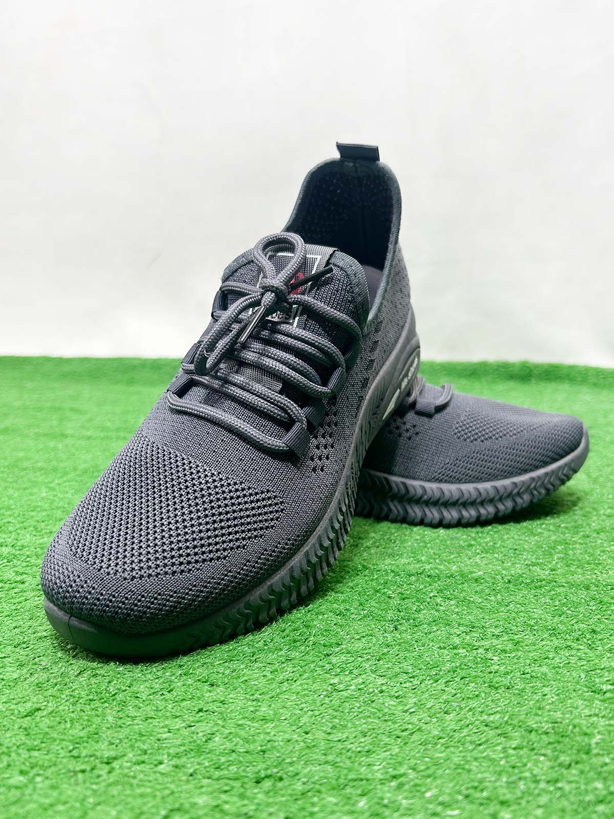 Grey Casual Sneakers For Men MJS208