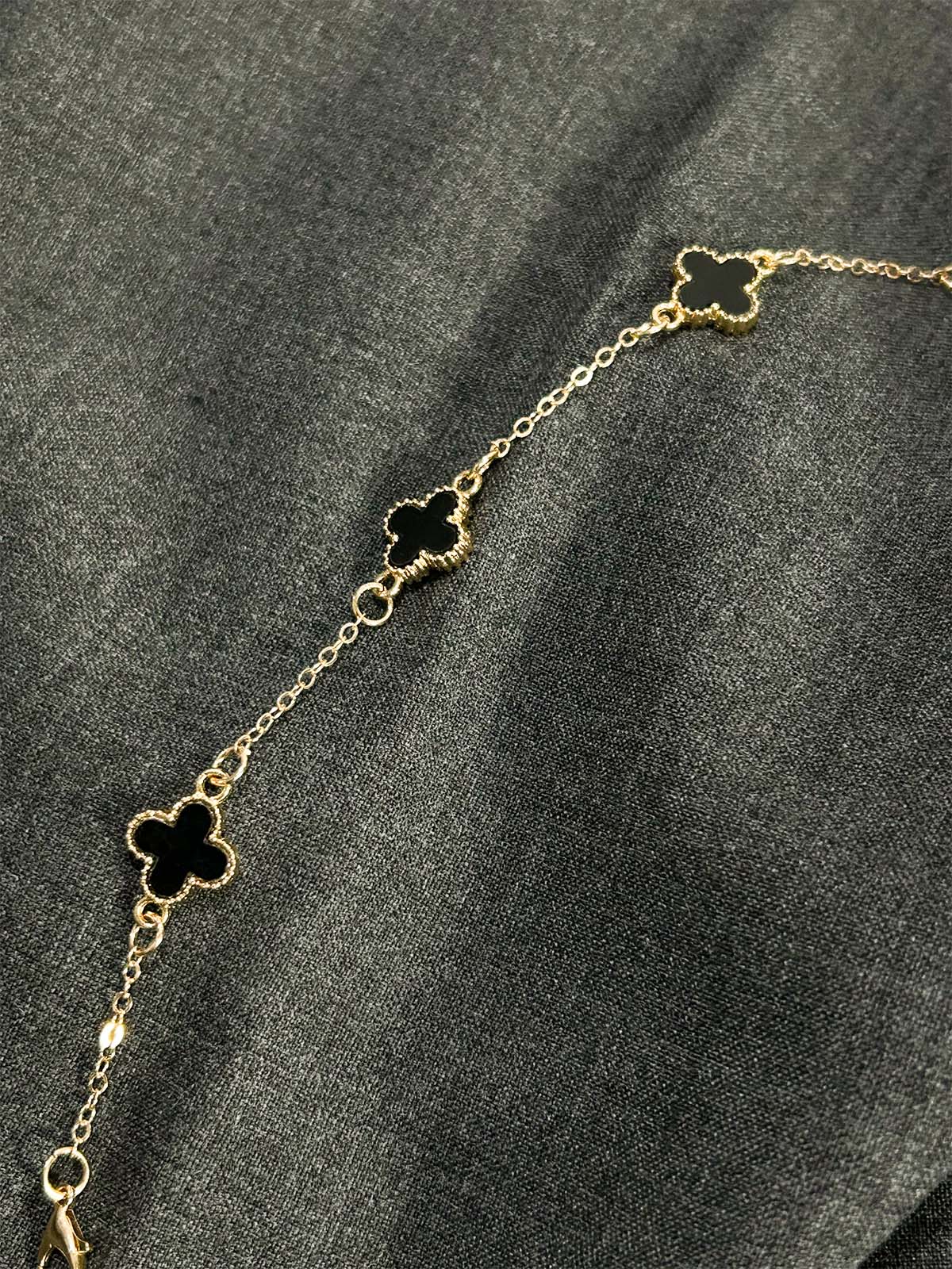 Black Clover Bracelet WGN27