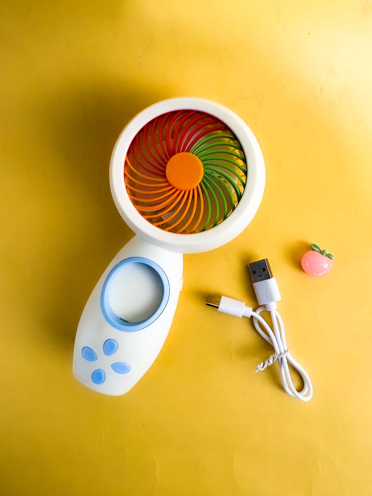 6630 Fawn Rechargeable Mini Portable Fan KTY208