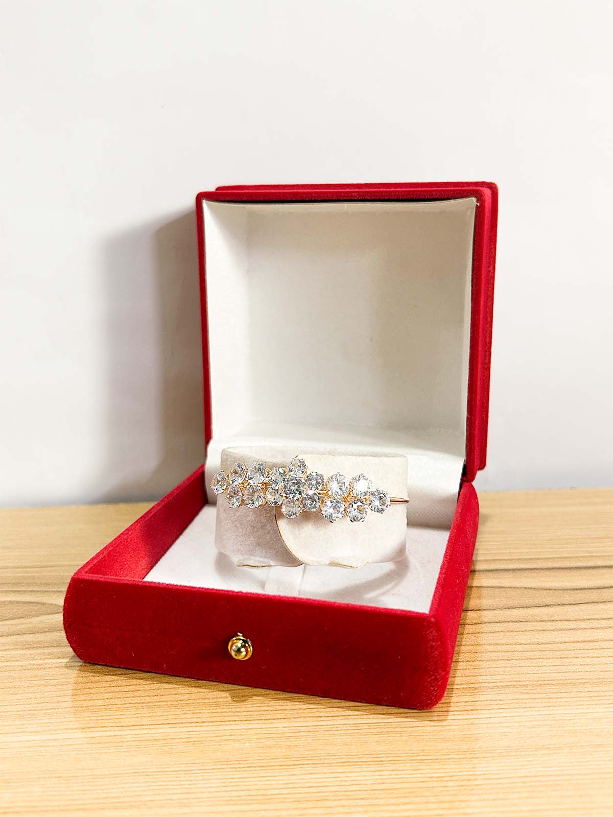 Golden Bangle For Girls WGN32
