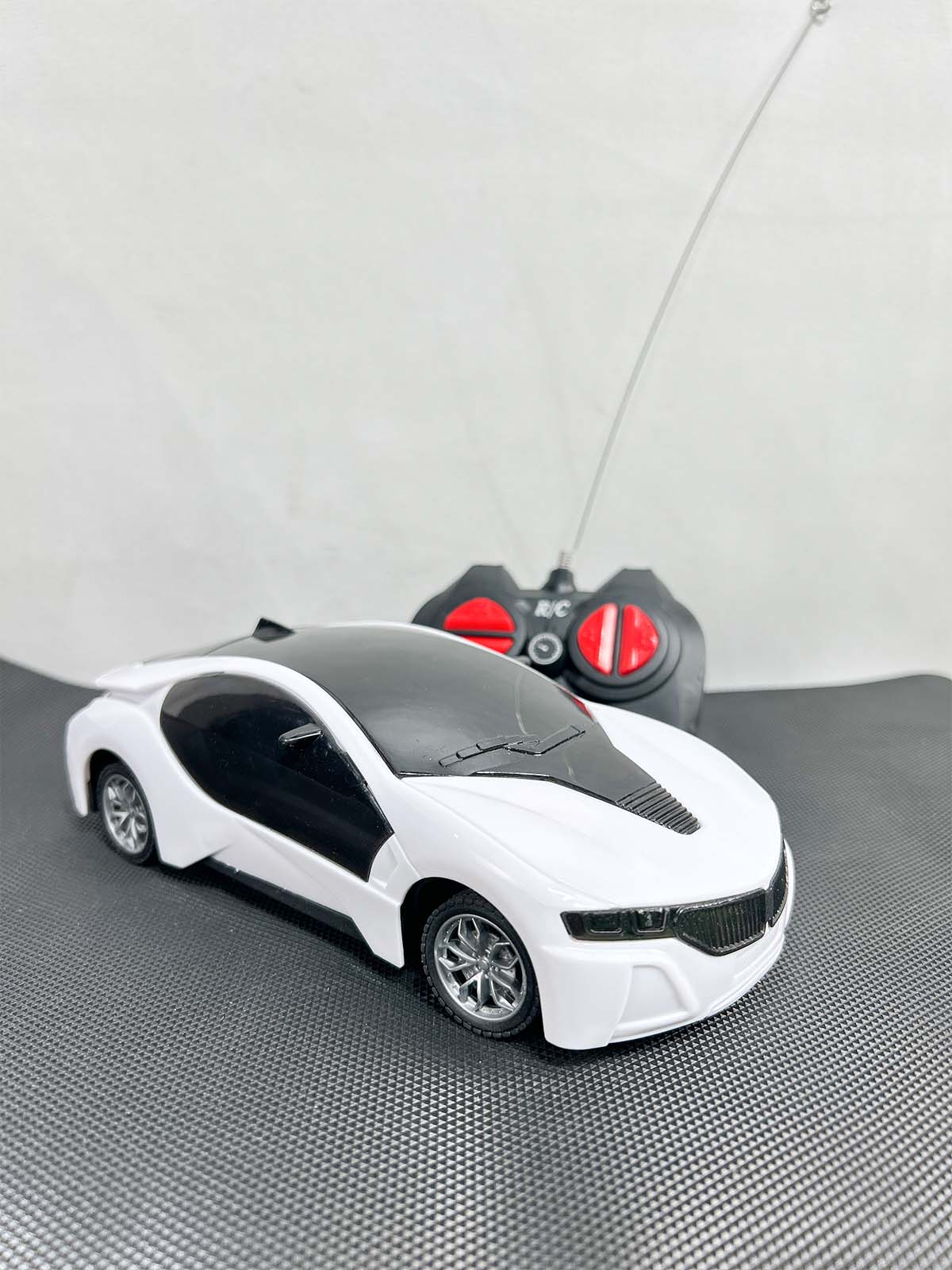 Remote Control Car For Kids White KTY177