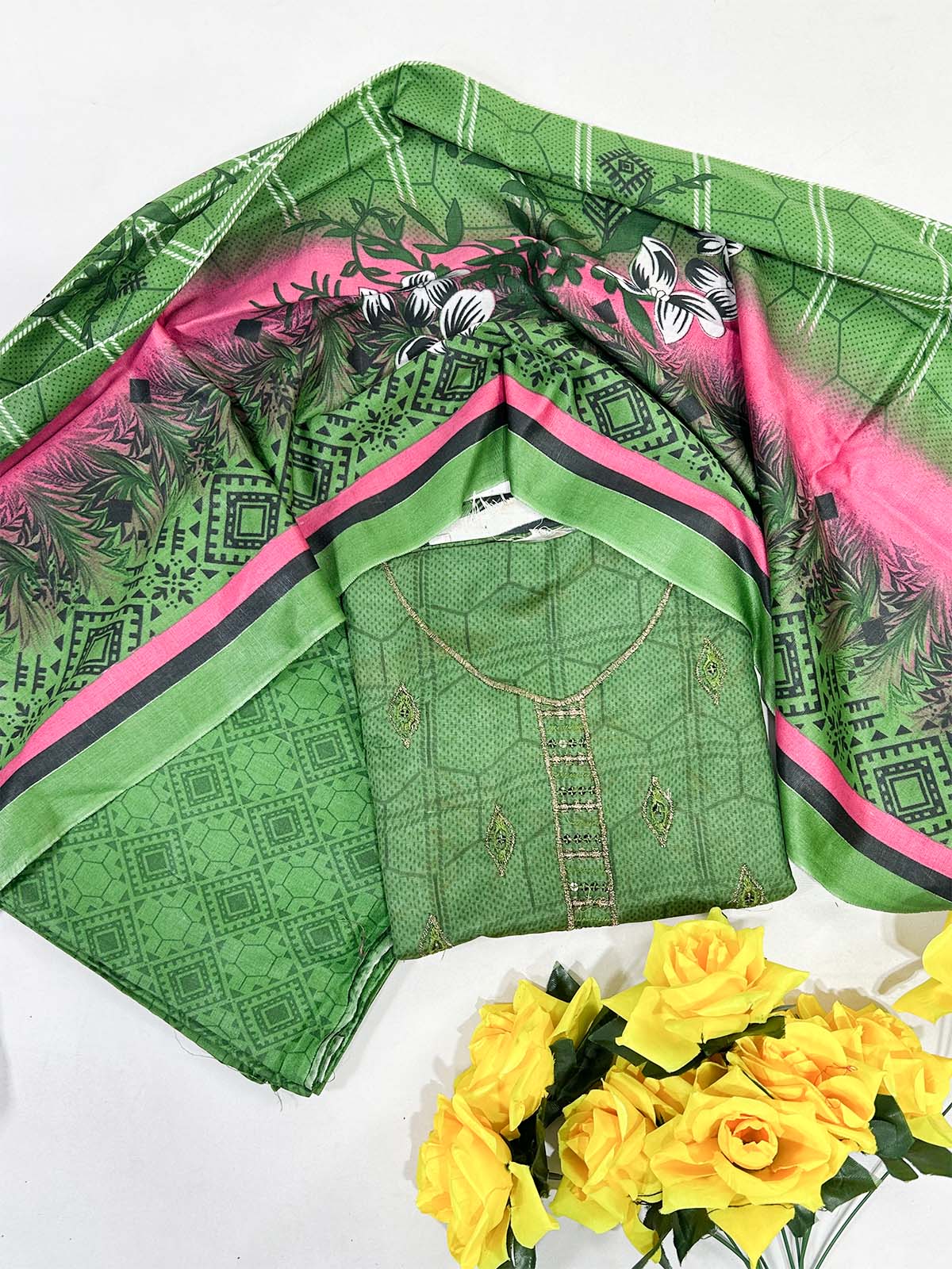 3Pcs Unstitched Digital Lawn Suit For Women WU160