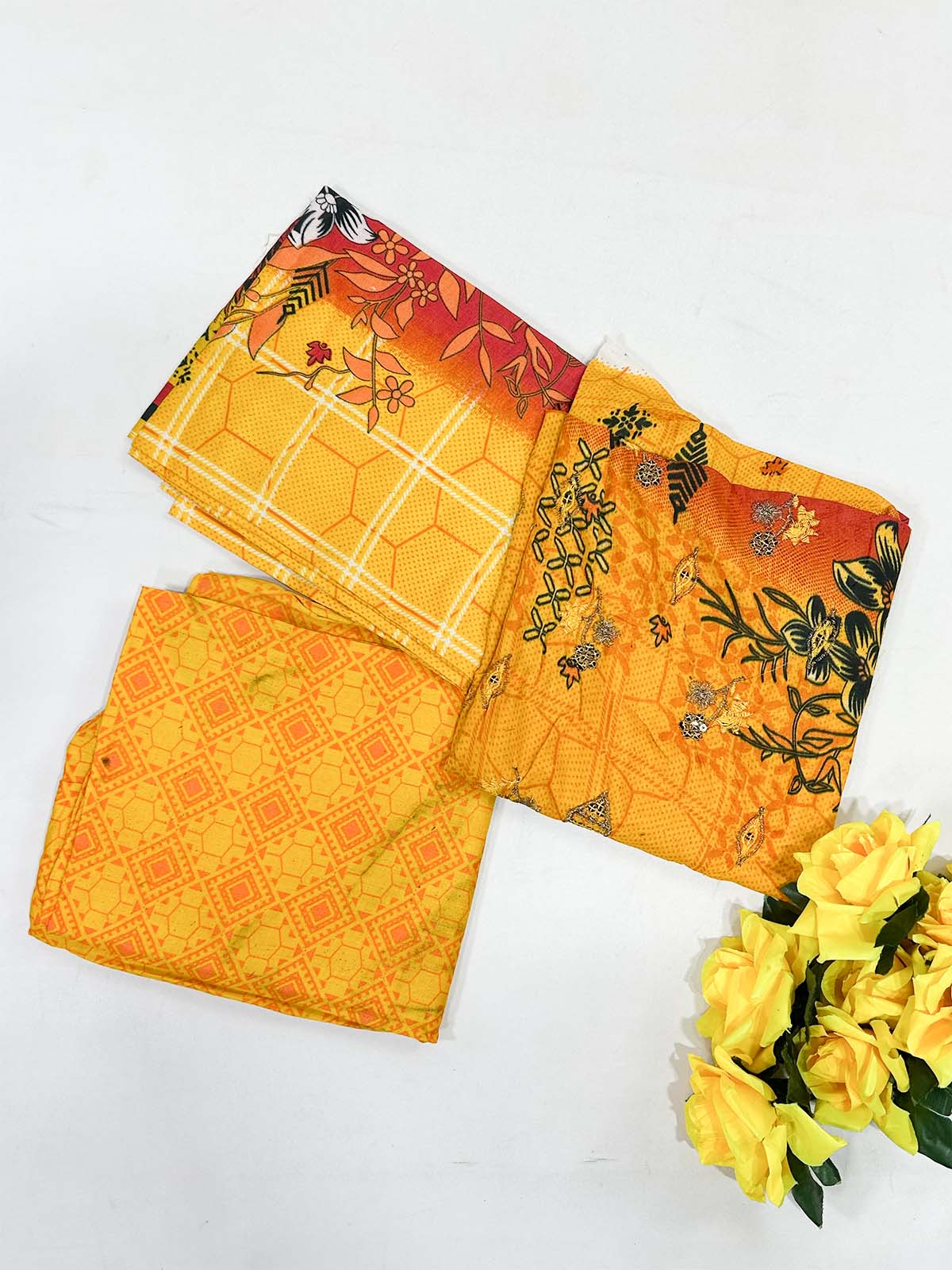 3Pcs Unstitched Digital Lawn Suit For Women WU158