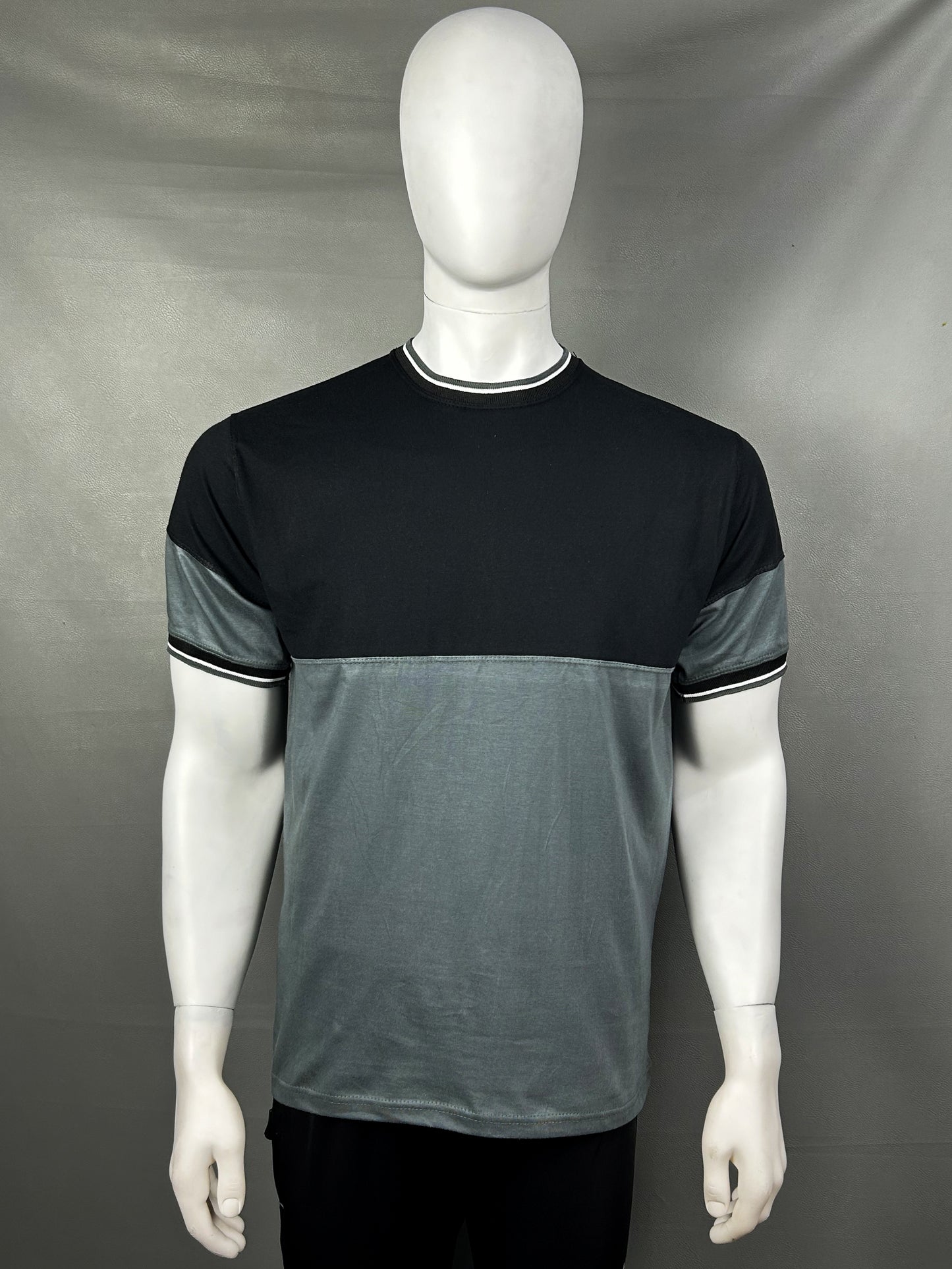 Grey T-Shirt For Men MM MTS201