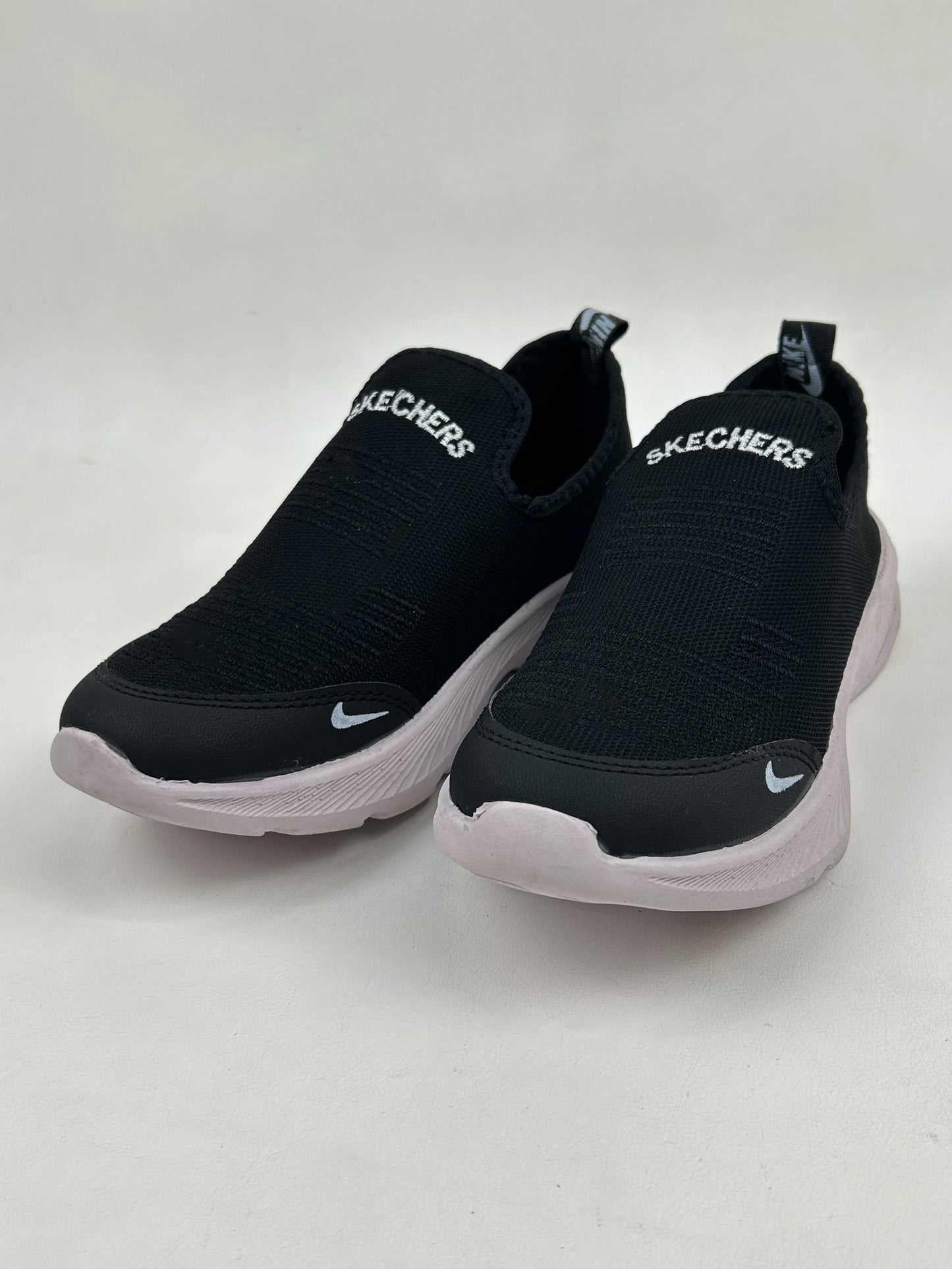 Black Casual Sneakers For Men MJS111