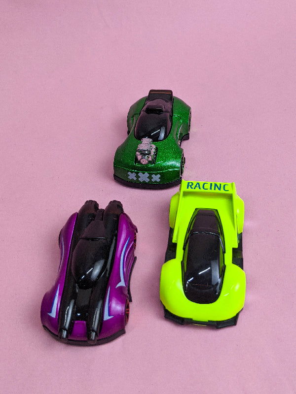 Pull Back Alloy Die Cast Car for Kids - Multicolor / Multi design