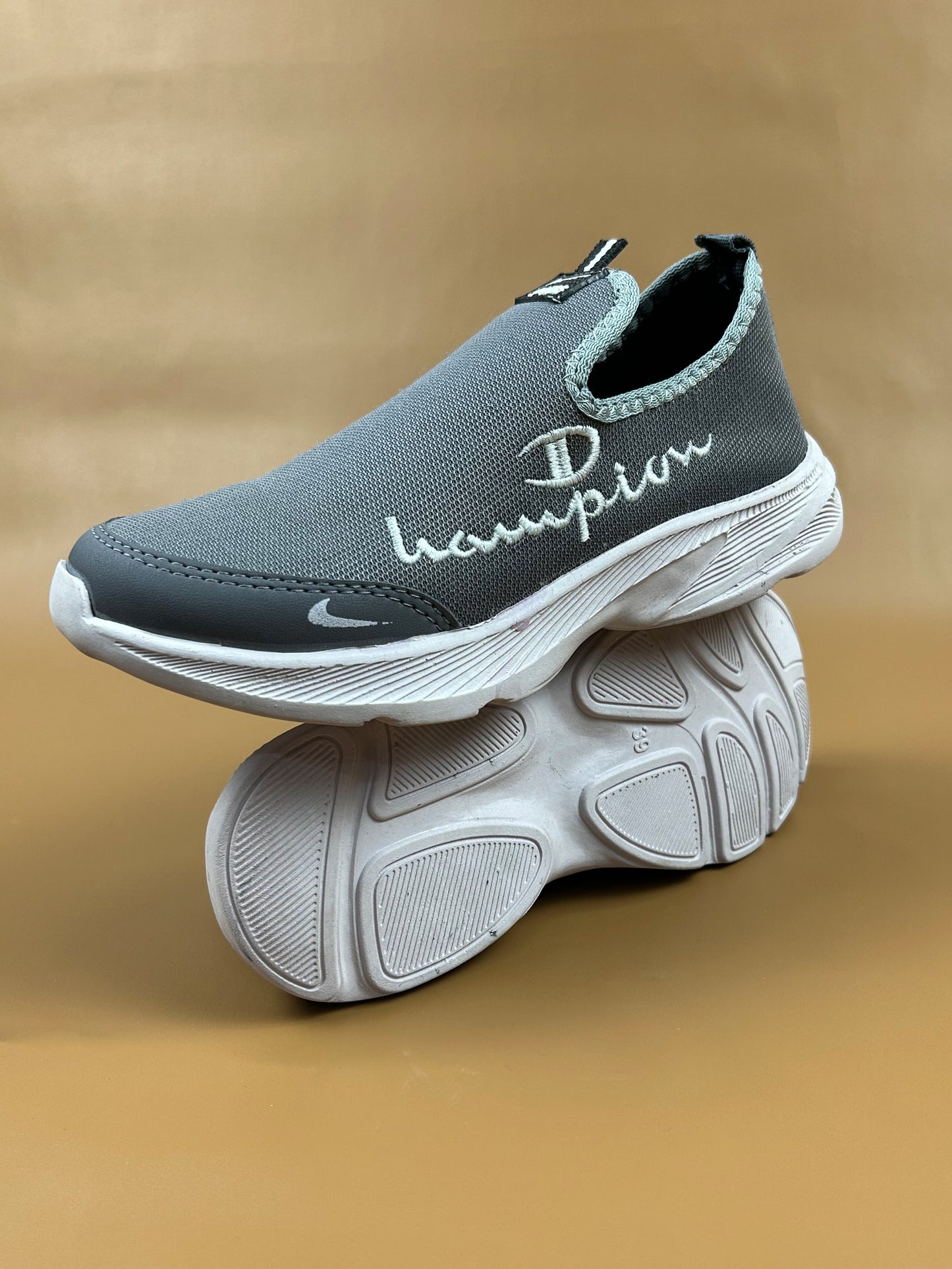 Grey Casual Sneakers For Men MJS110