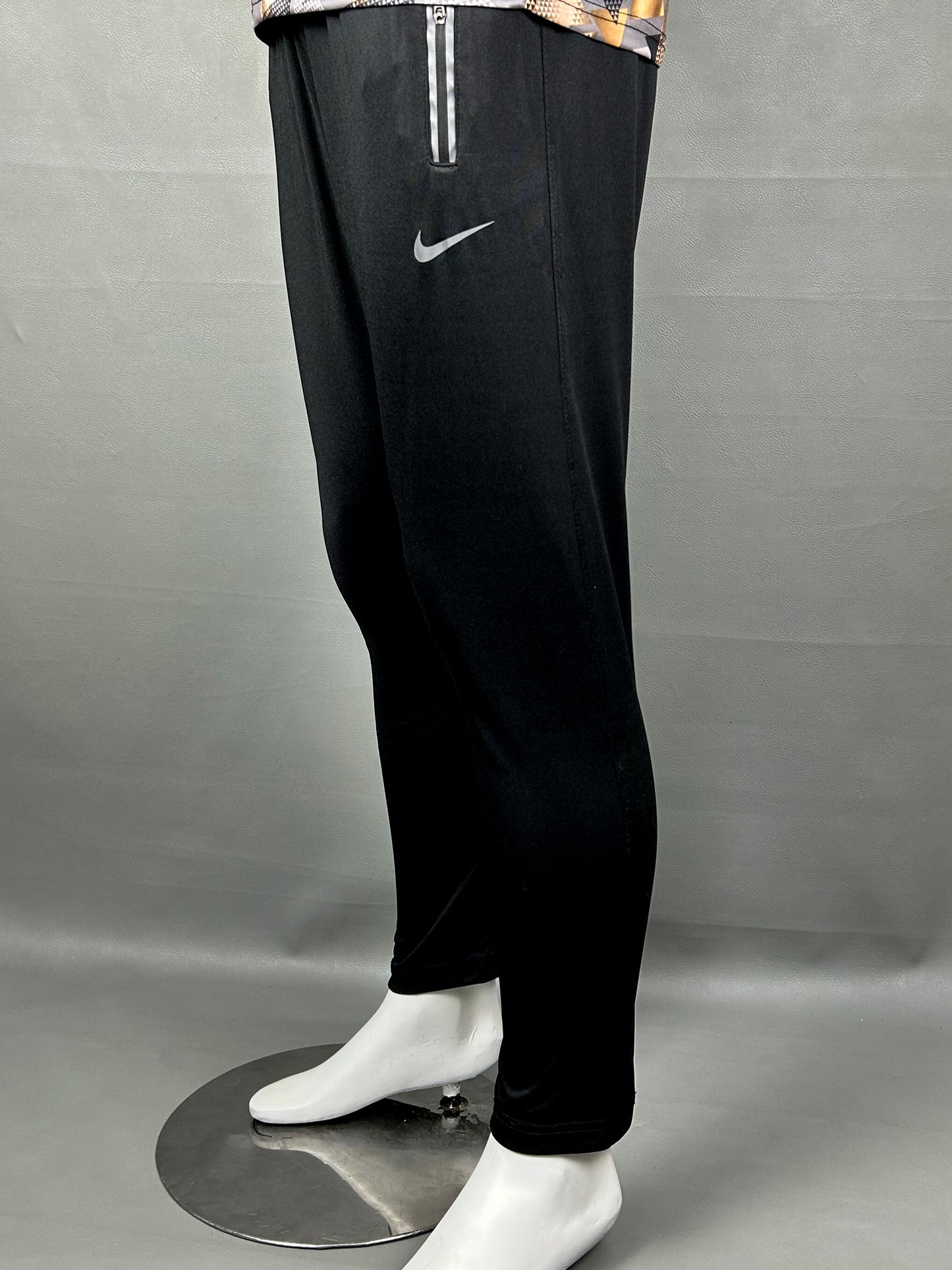 Black Dri-Fit Trouser For Men HG MT163