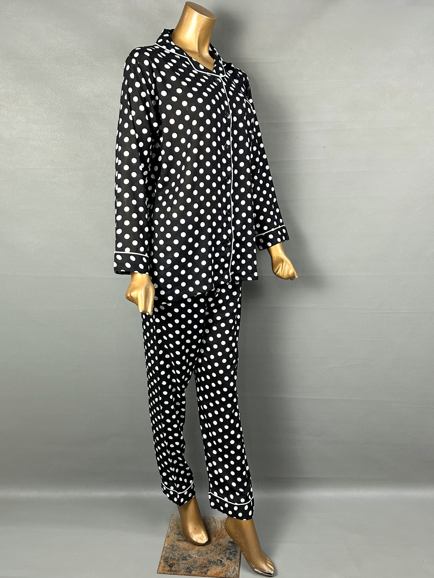 White Polka Dots Linen Printed Night Suit For Women WNS32