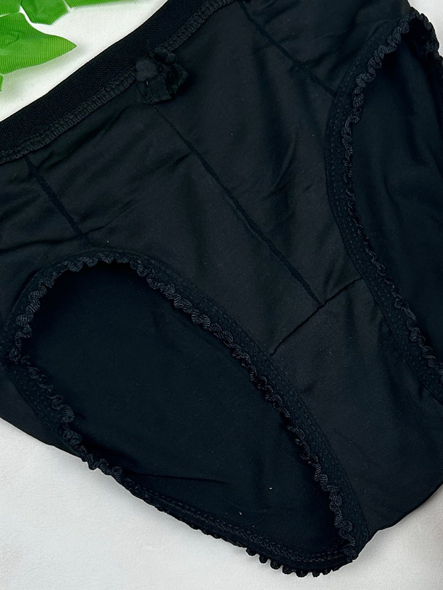 Black Panty For Women LP24
