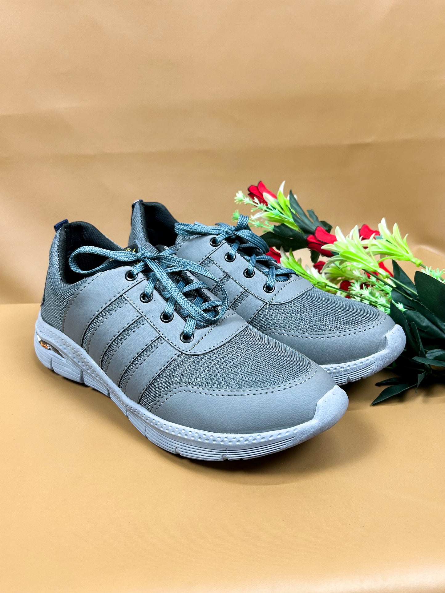 Light Grey Casual Sneakers For Men MJS121