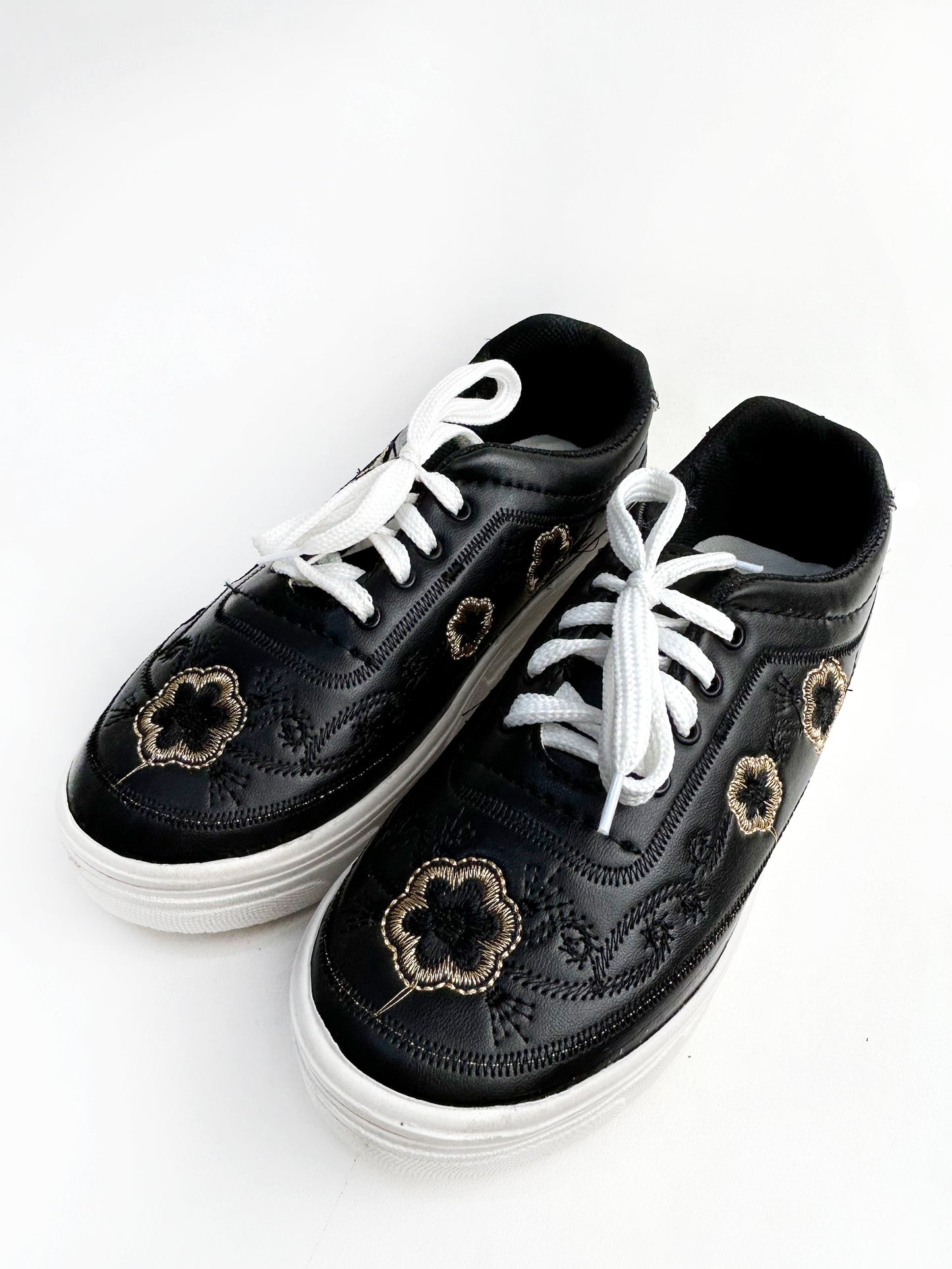 Black Sneakers For Women/Girls GWS08