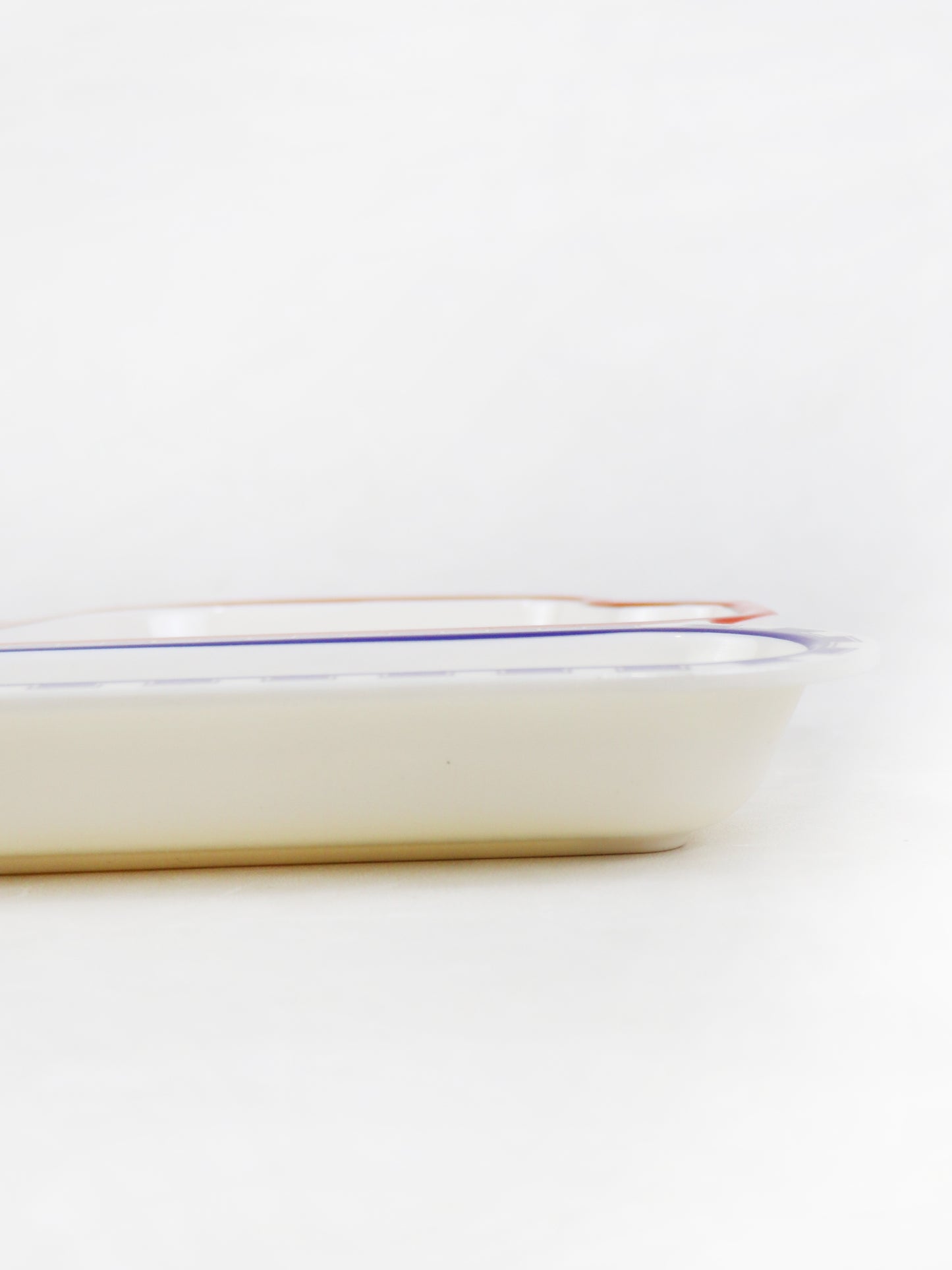 Crane Shaped 3-Compartment Melamine Tray Red