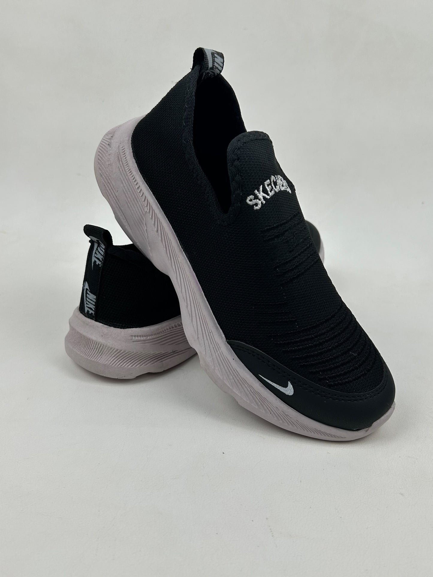 Black Casual Sneakers For Men MJS111