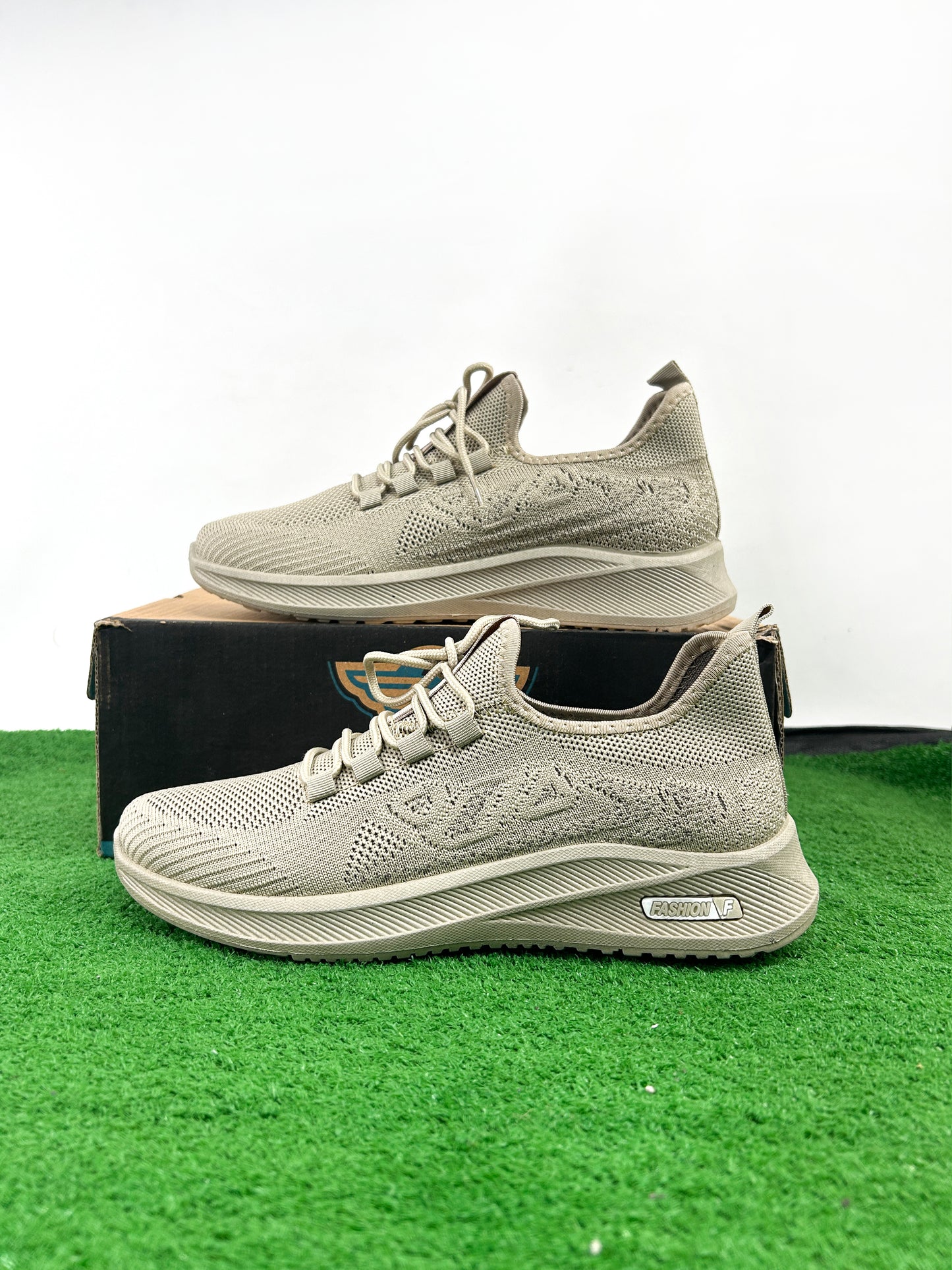 Beige Casual Sneakers For Men MJS129