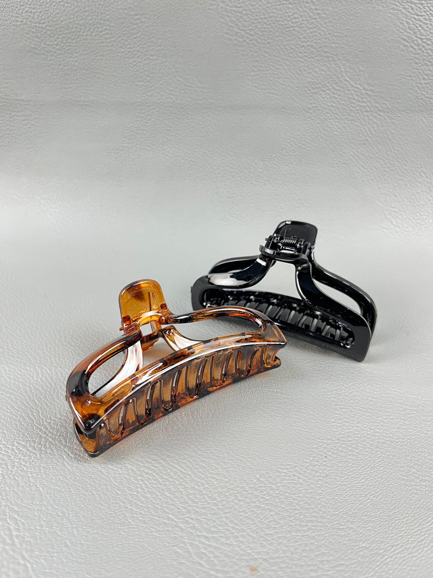 Pack Of 2 Multicolor Hair Clips For Girls GHC82