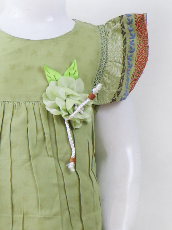 NBS13 TG Newborn Baby Suit 6Mth - 12Mth Light Green
