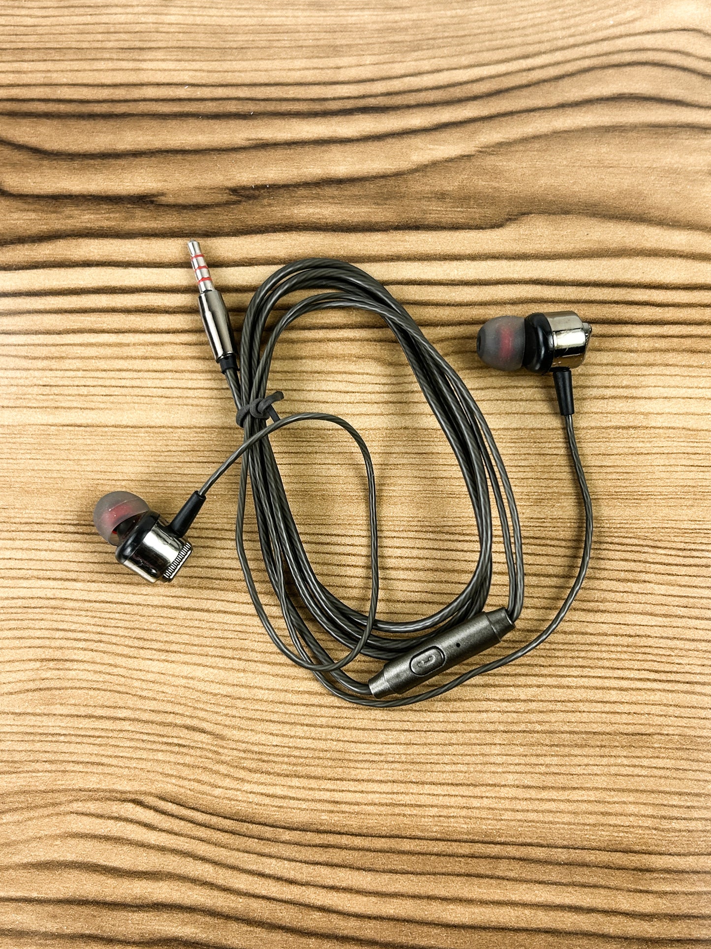 YC-01 Music Wired Earphones MA57