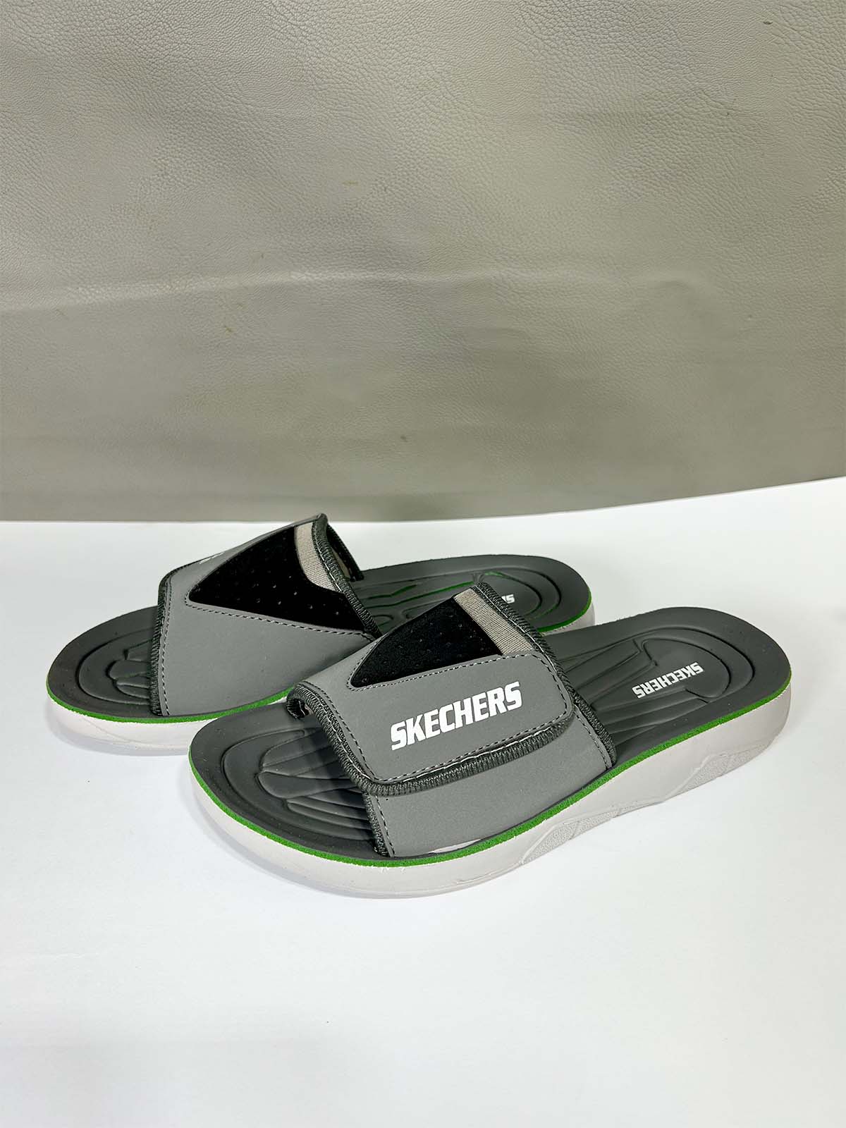 Grey Comfortable Slipper for Men MC82
