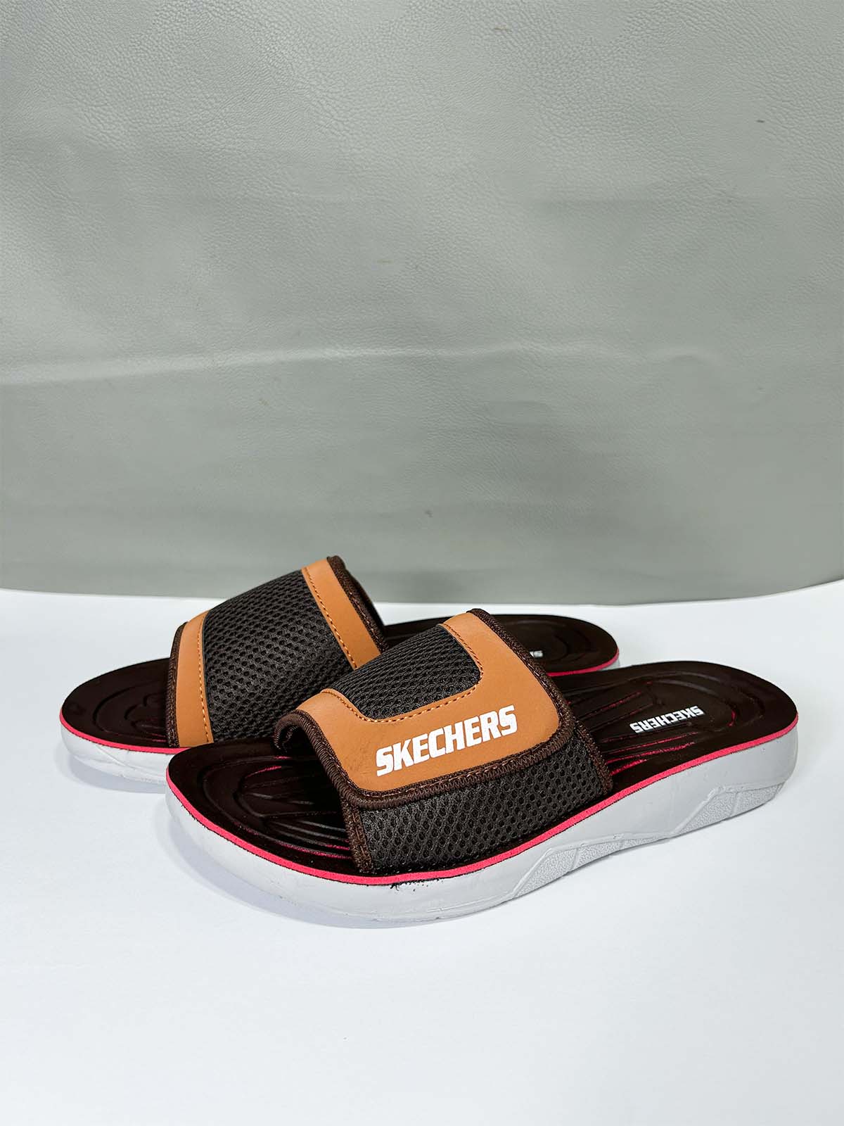 Brown Comfortable Slipper for Men MC85