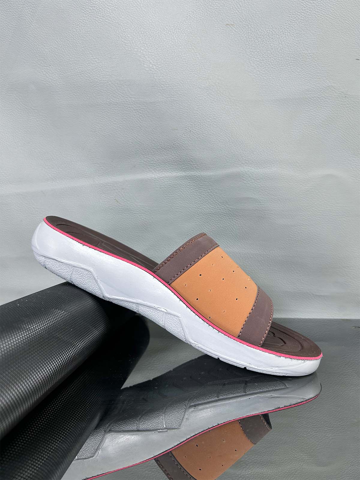Brown Comfortable Slipper for Men MC86