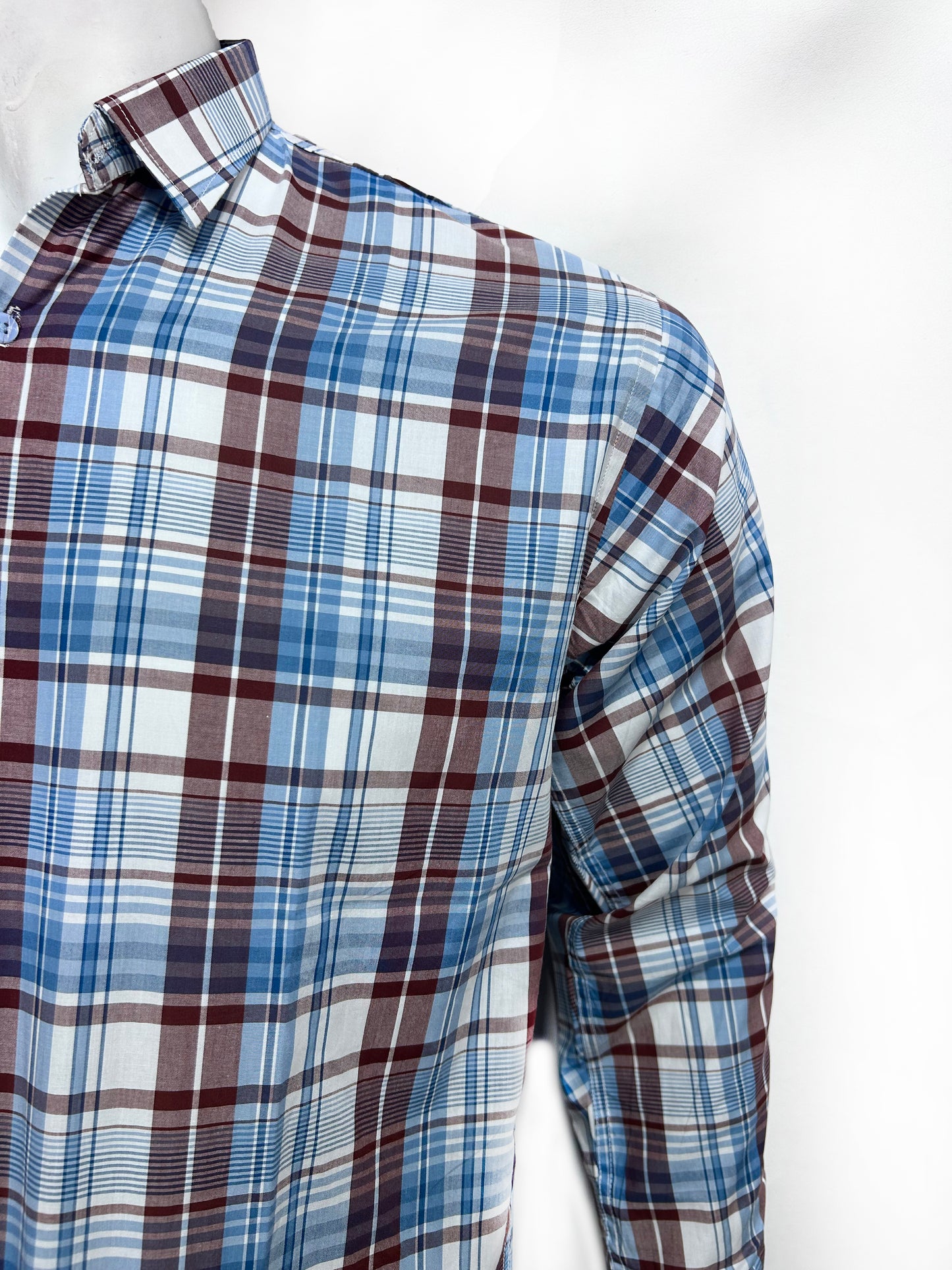 Light Blue Checks Casual Shirt For Men MCS76