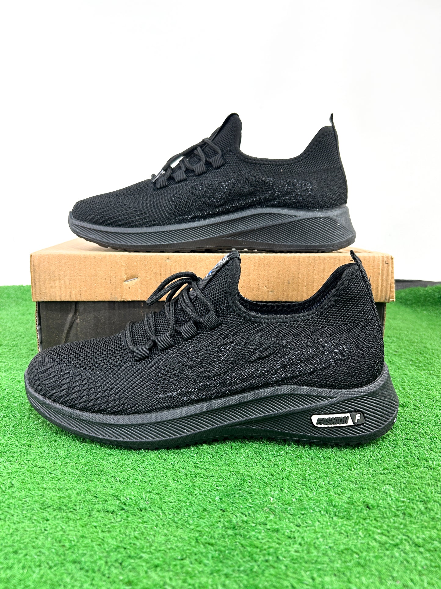 Black Casual Sneakers For Men MJS130