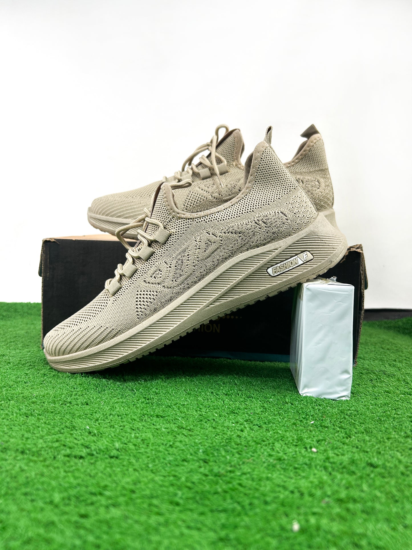 Beige Casual Sneakers For Men MJS129