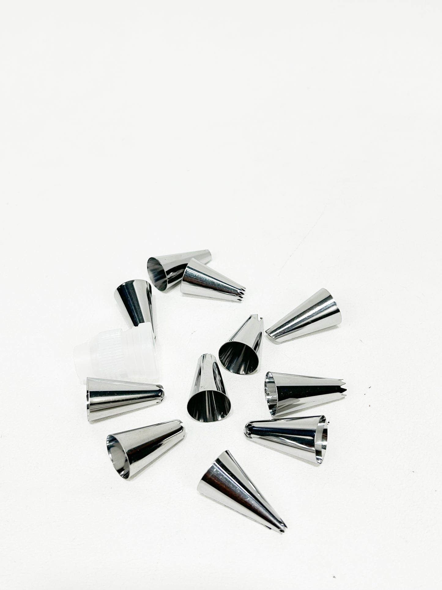 Pack of 12 Cake Decorating Nozzle Set