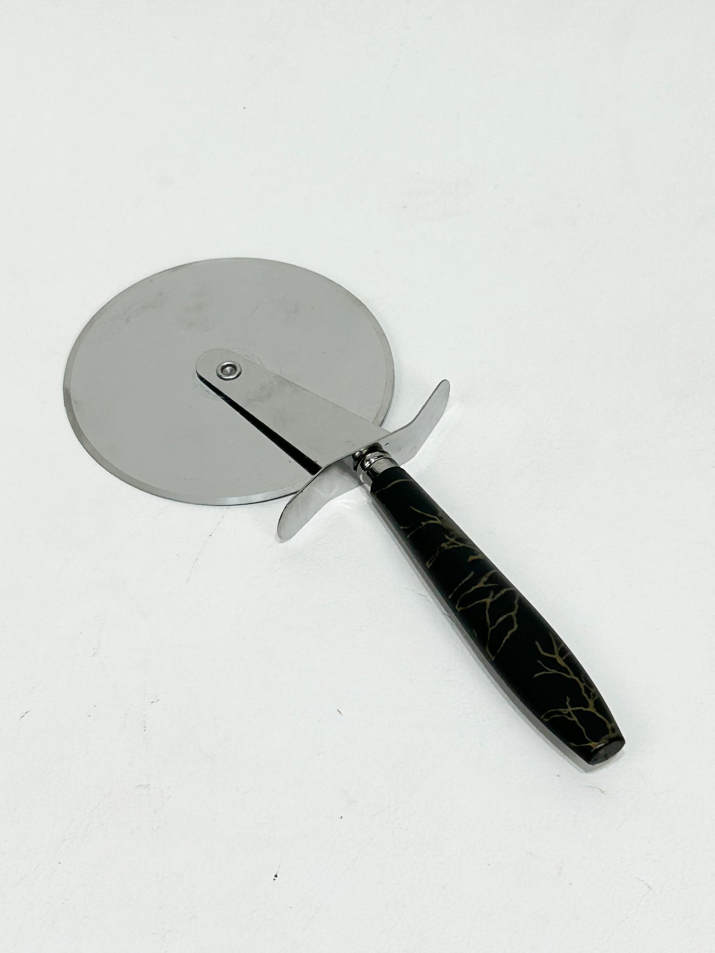 Multicolor Stainless Steel Pizza Cutter