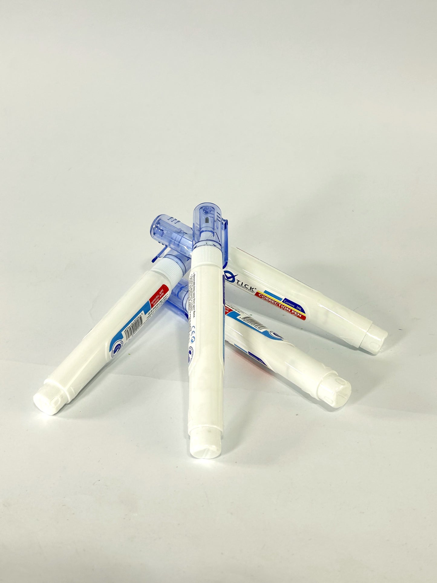 Pack Of 4 Tick Correction Pens And Whiteners PB181