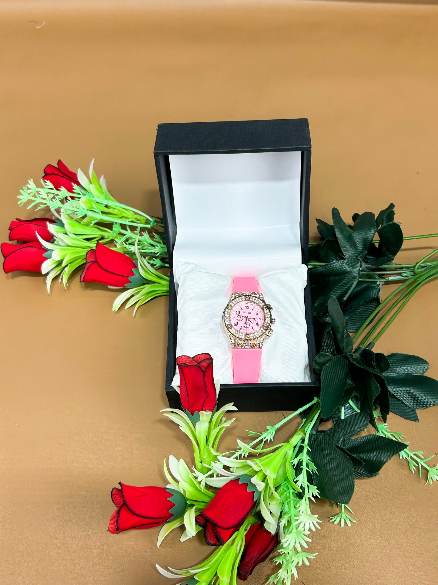 Pink Stylish Wrist Watch for Women WW69
