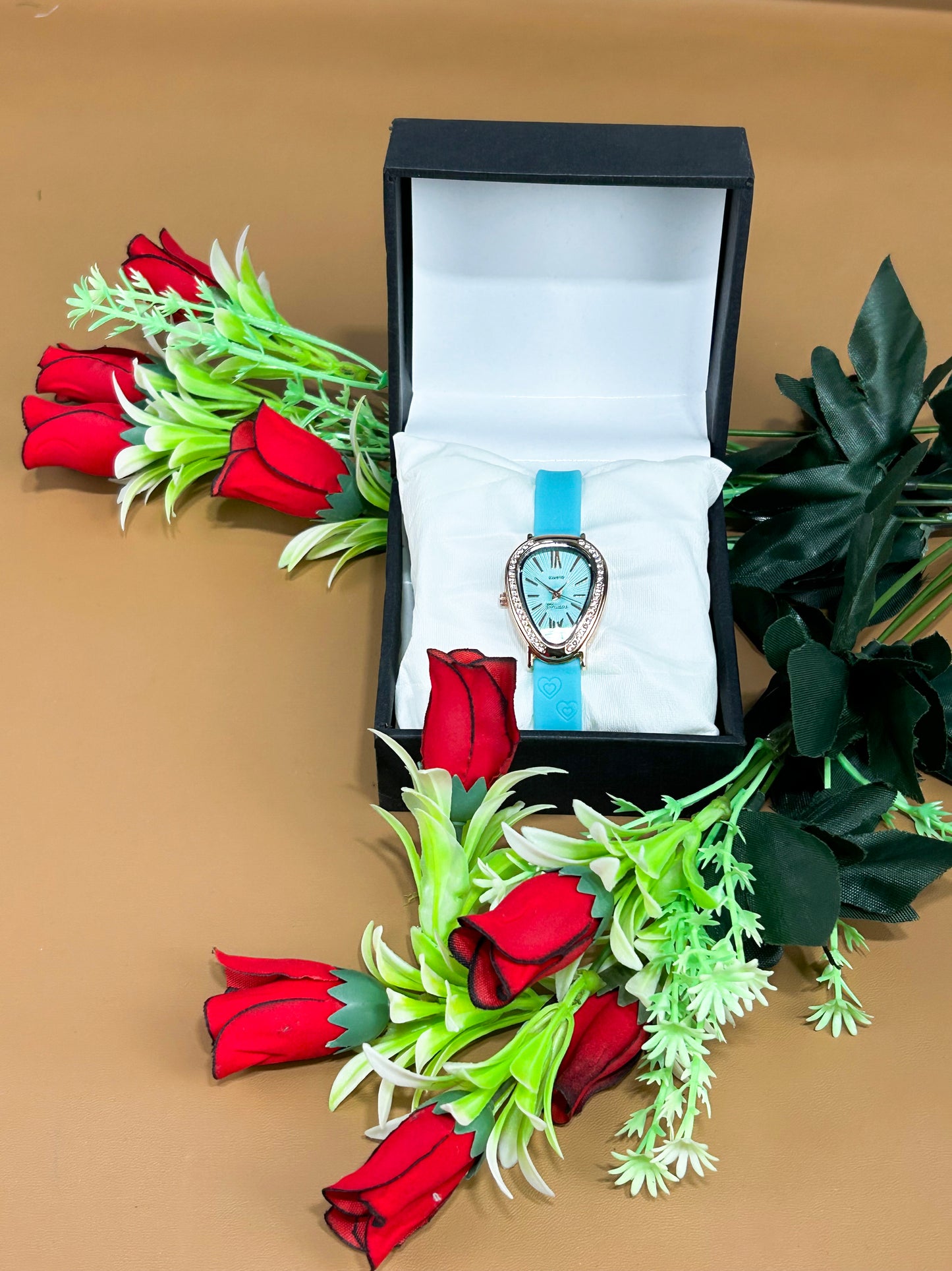 Ferozi Stylish Wrist Watch for Women WW56
