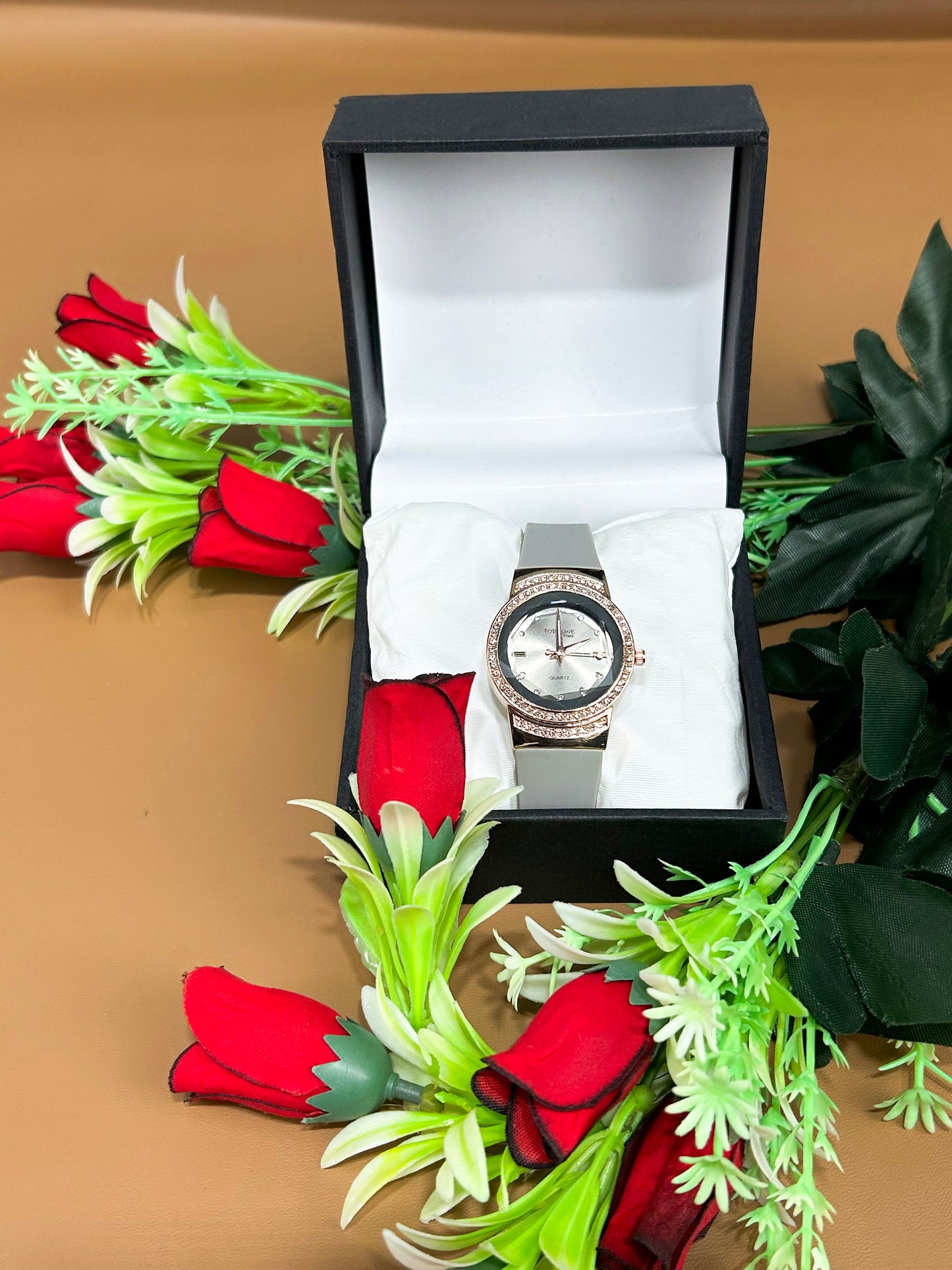 Grey Stylish Wrist Watch for Women WW65