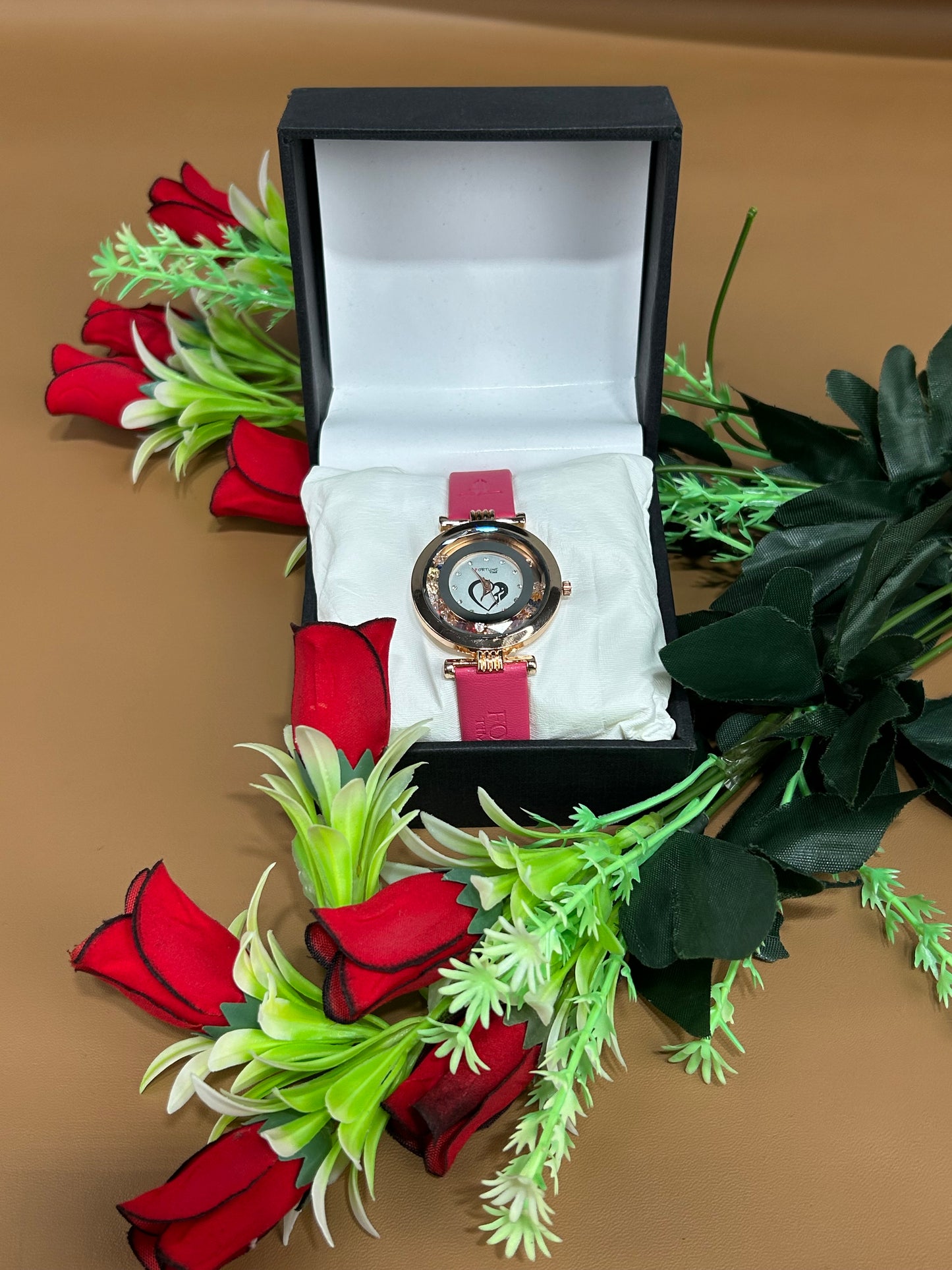 Pink Stylish Wrist Watch for Women WW60