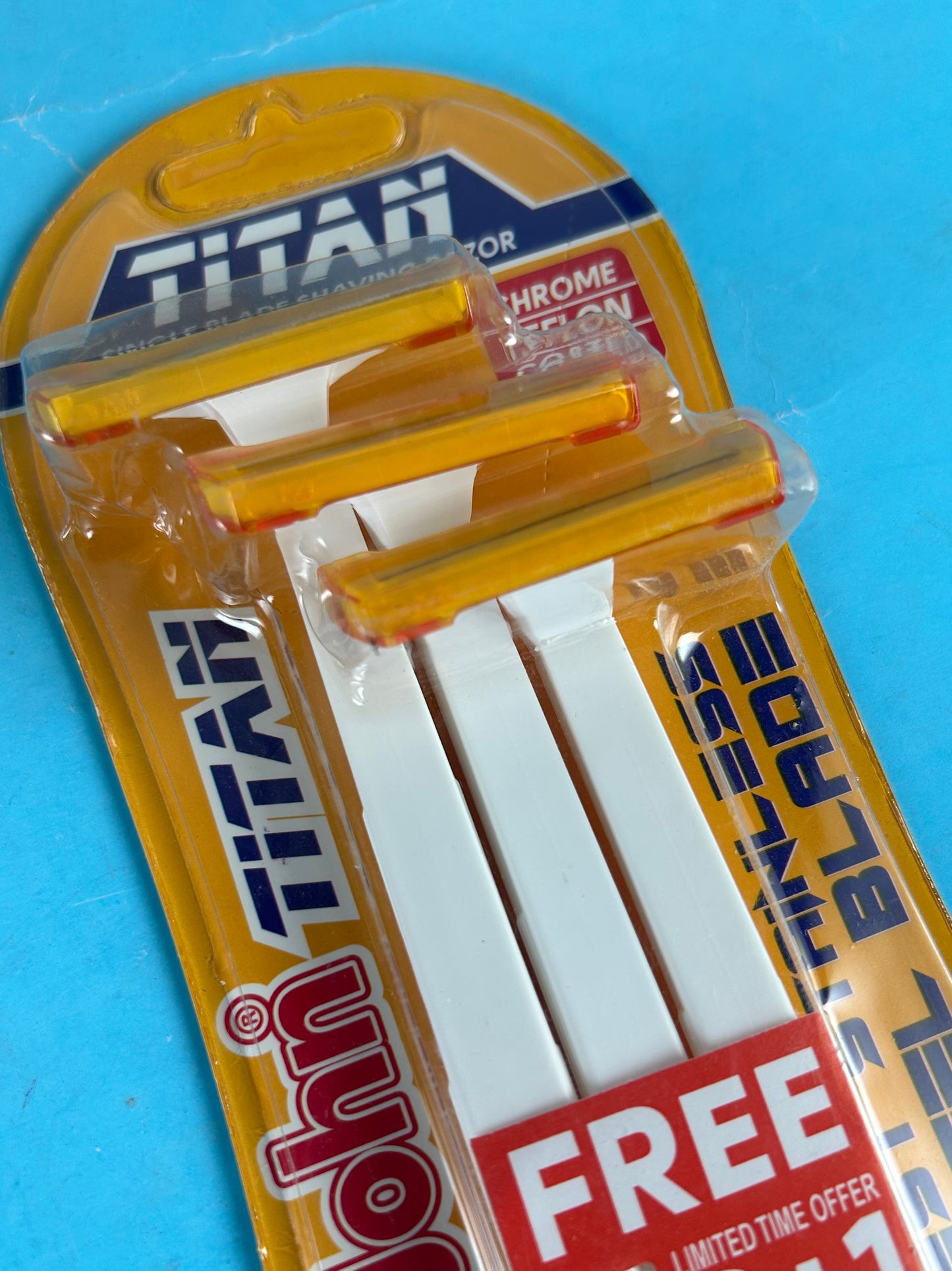 Pack of 3 Titan Single Blade Shaving Razor