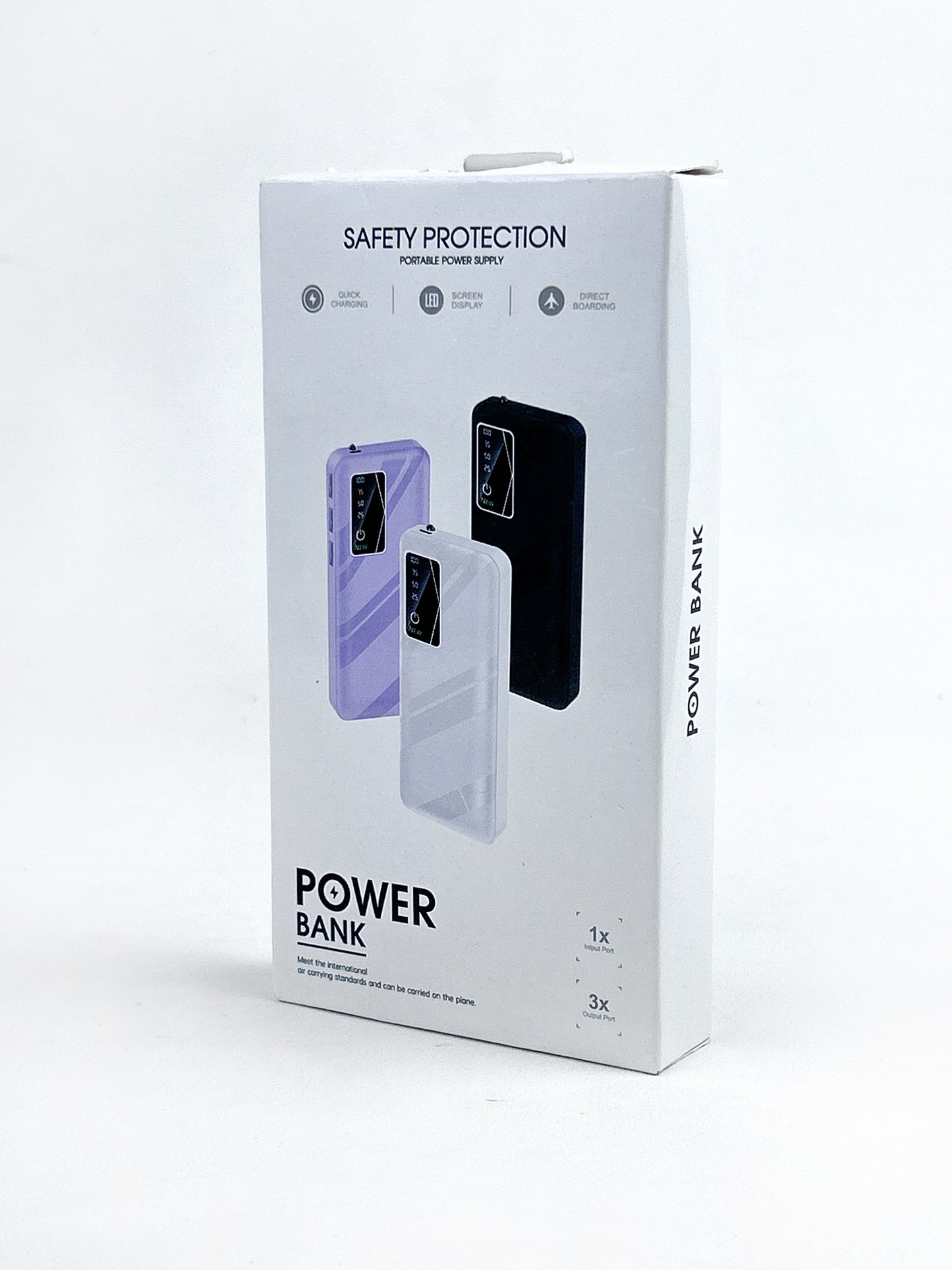 Black Power Bank for Emergency Use with 3 USB Output Ports MA33