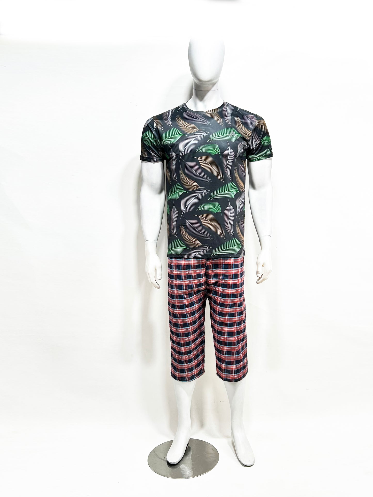 Men's 3-QTR Short Multicolor Checks