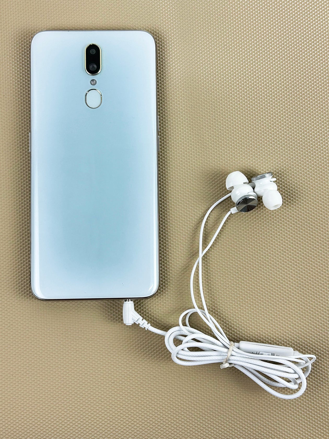 M-111 XZS Wired Earphones MA09