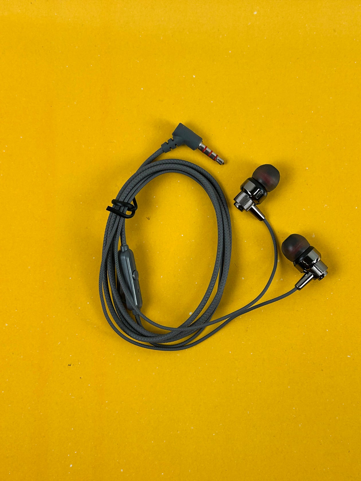 TH-70 Metallic Earphone MA03