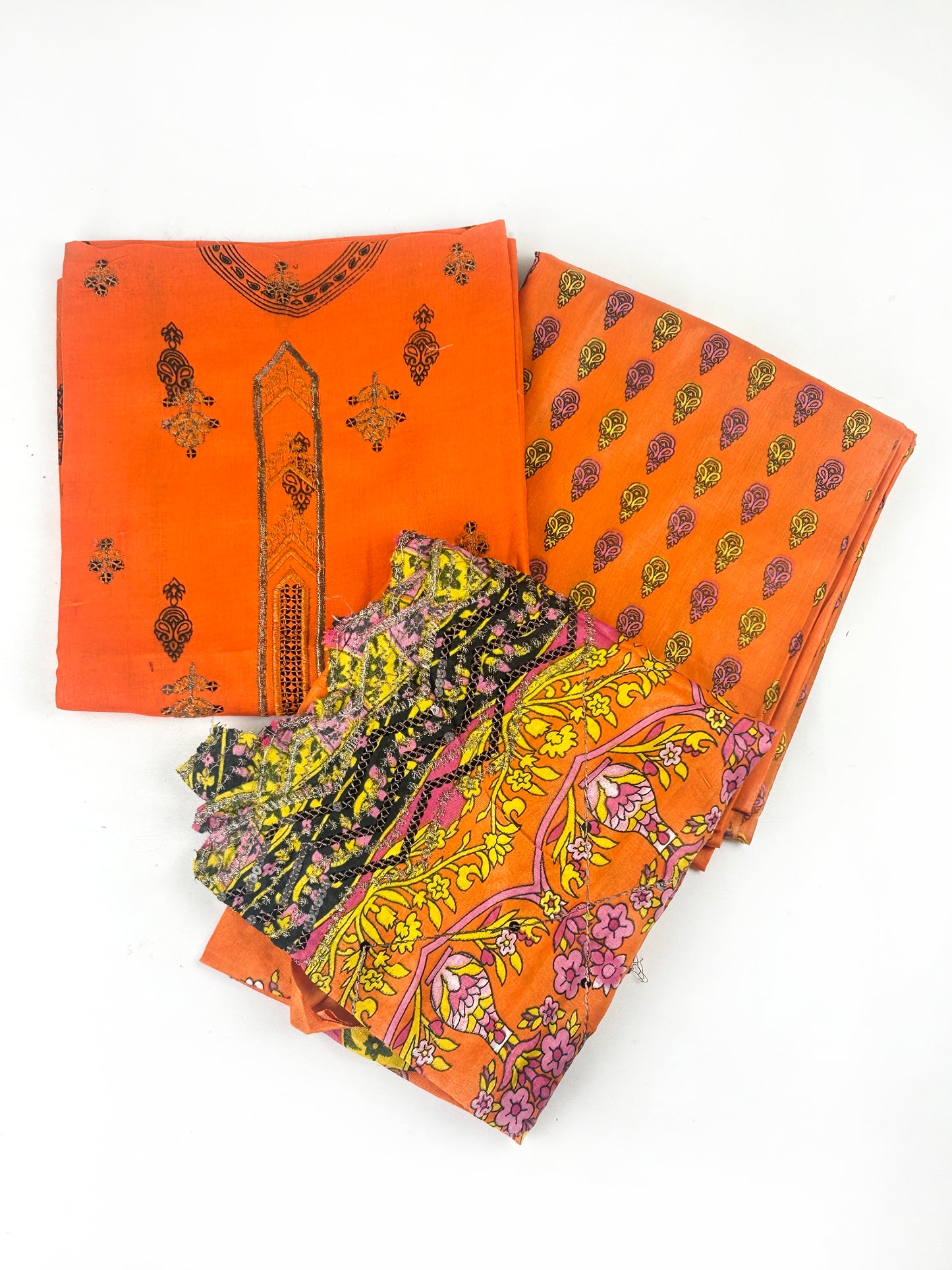 3Pcs Unstitched Digital Lawn Suit For Women WU126