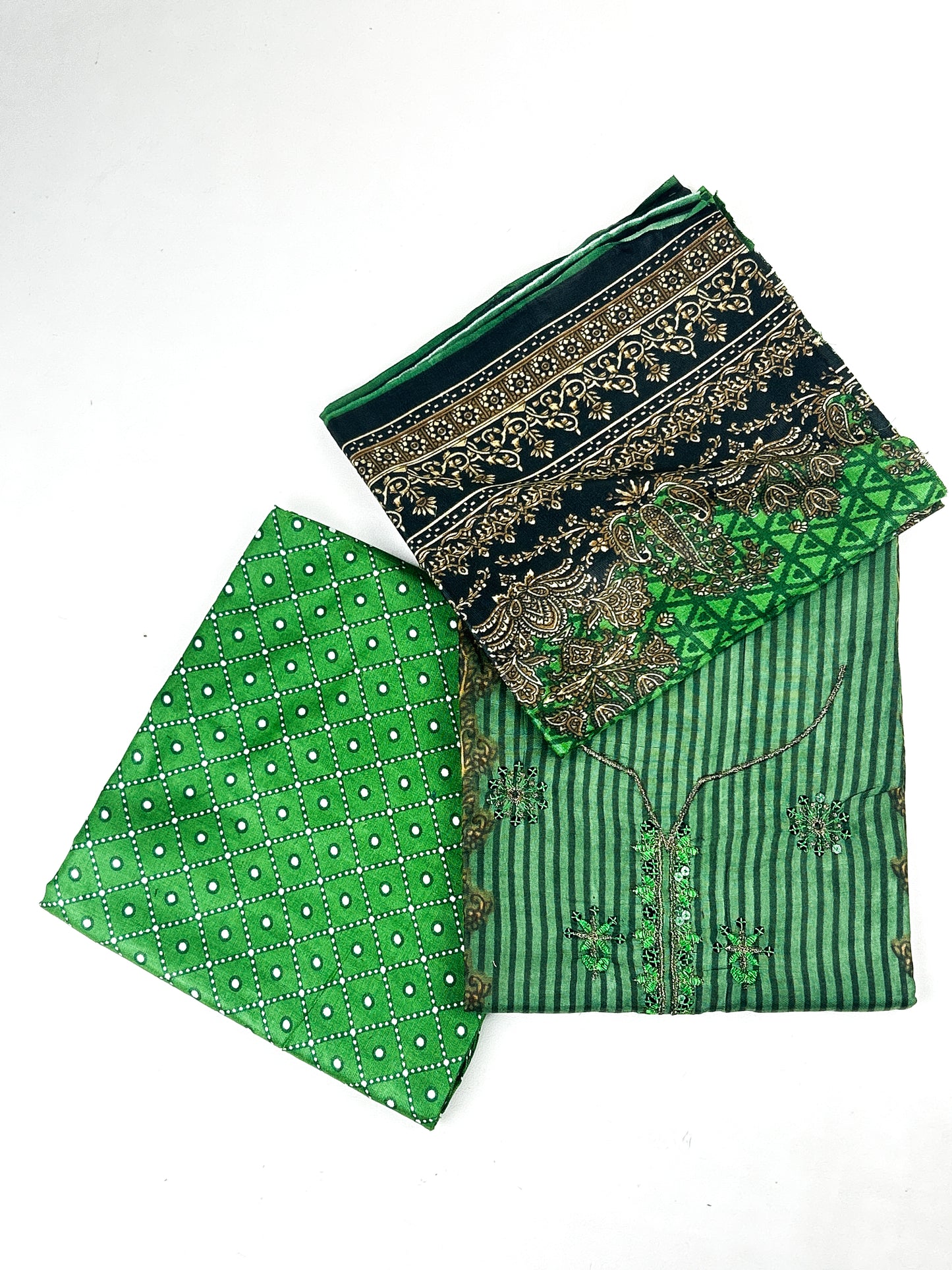 3Pcs Unstitched Digital Lawn Suit For Women WU134