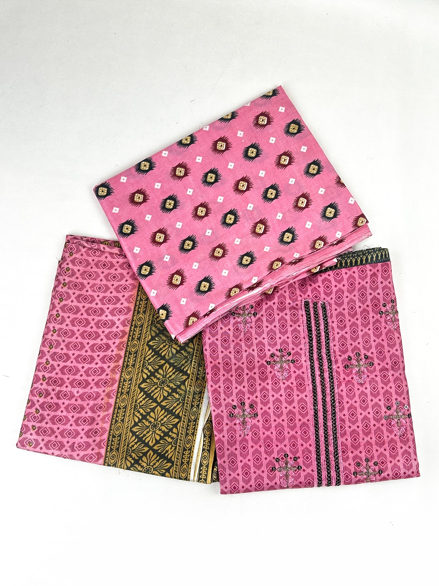 3Pcs Unstitched Digital Lawn Suit For Women WU133