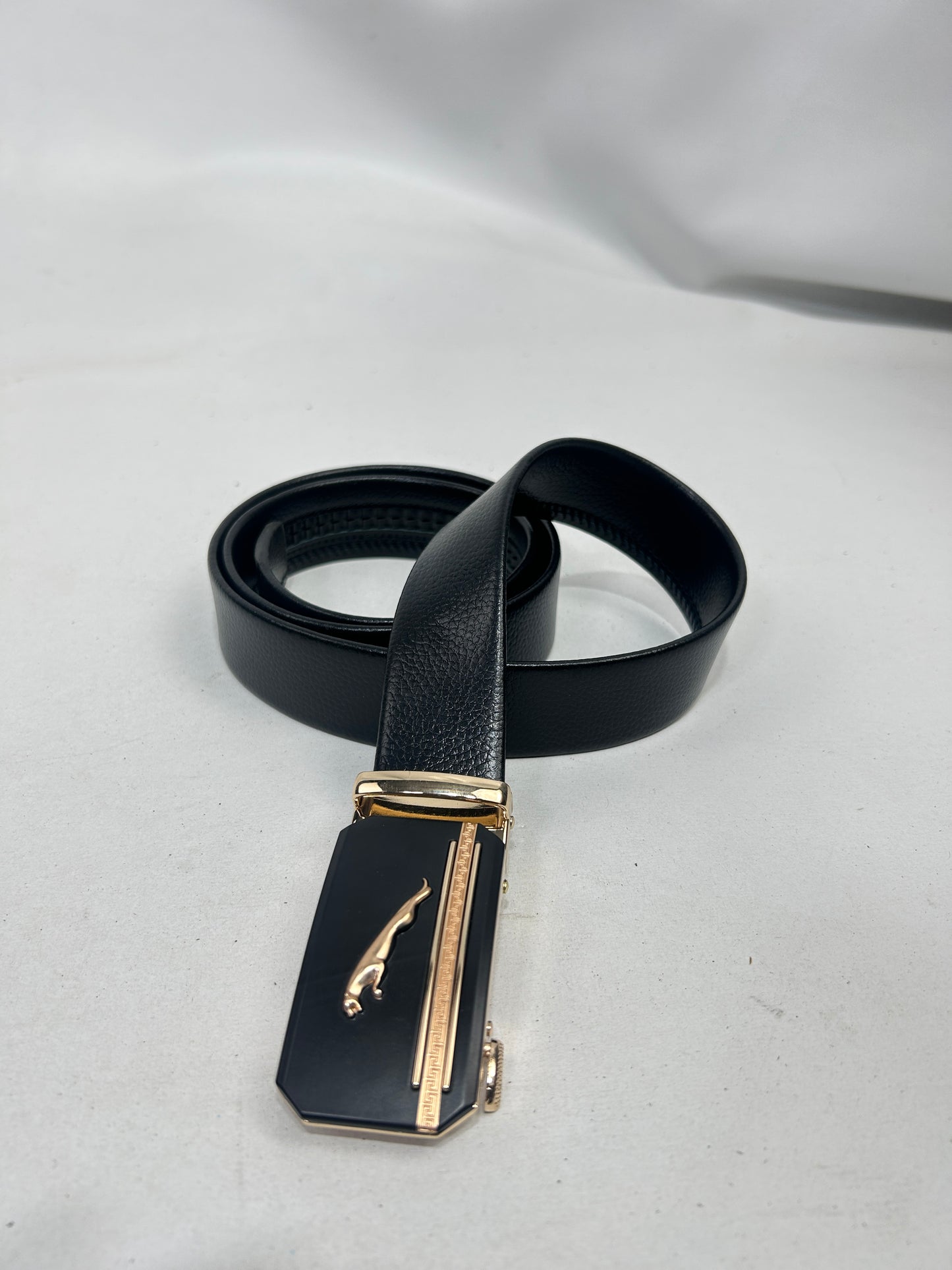 Oyifan Faux Leather Belt For Men MB65